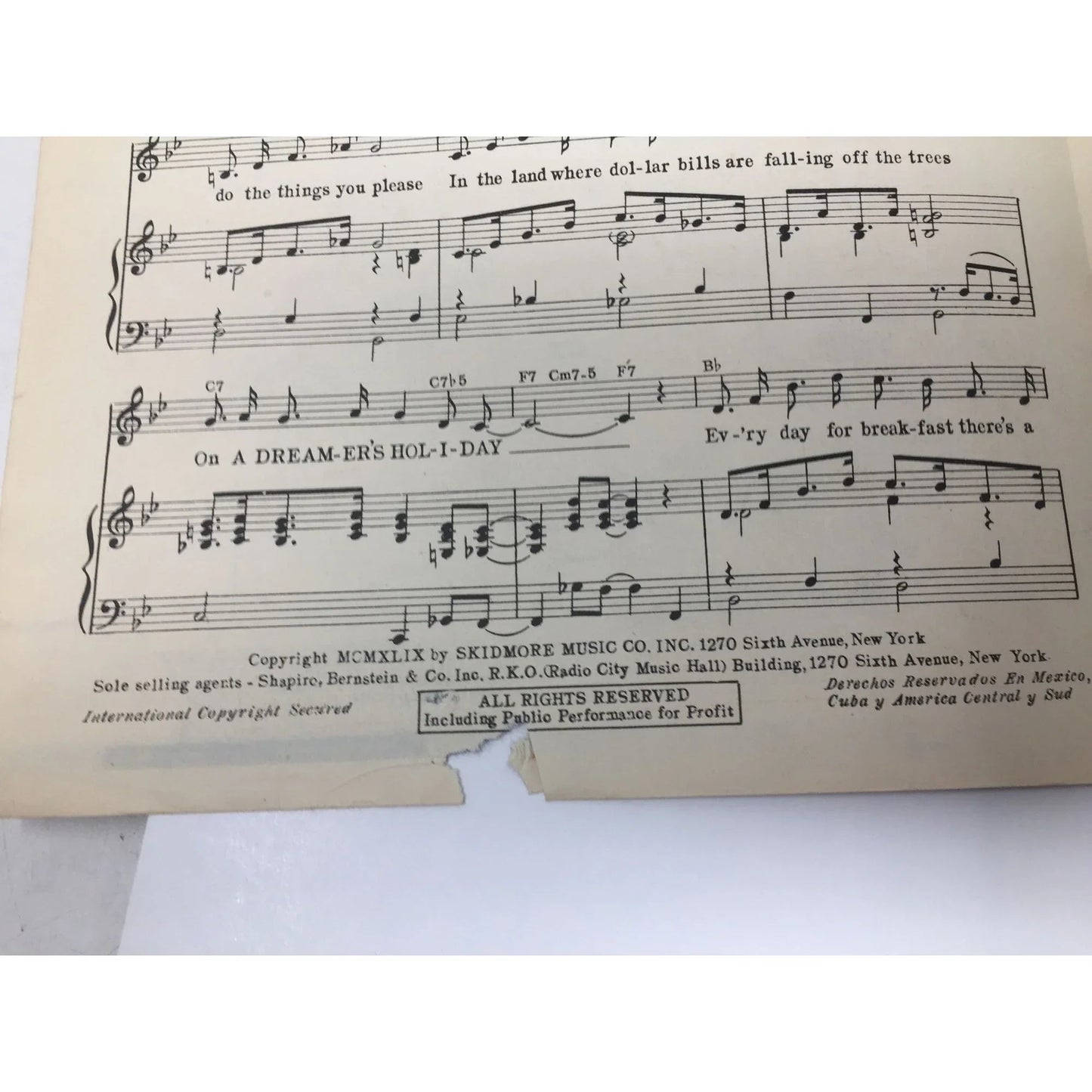 ''A DREAMER'S HOLIDAY'' VINTAGE SHEET MUSIC - A+ Stuff - SHEET MUSIC - A+ Stuff