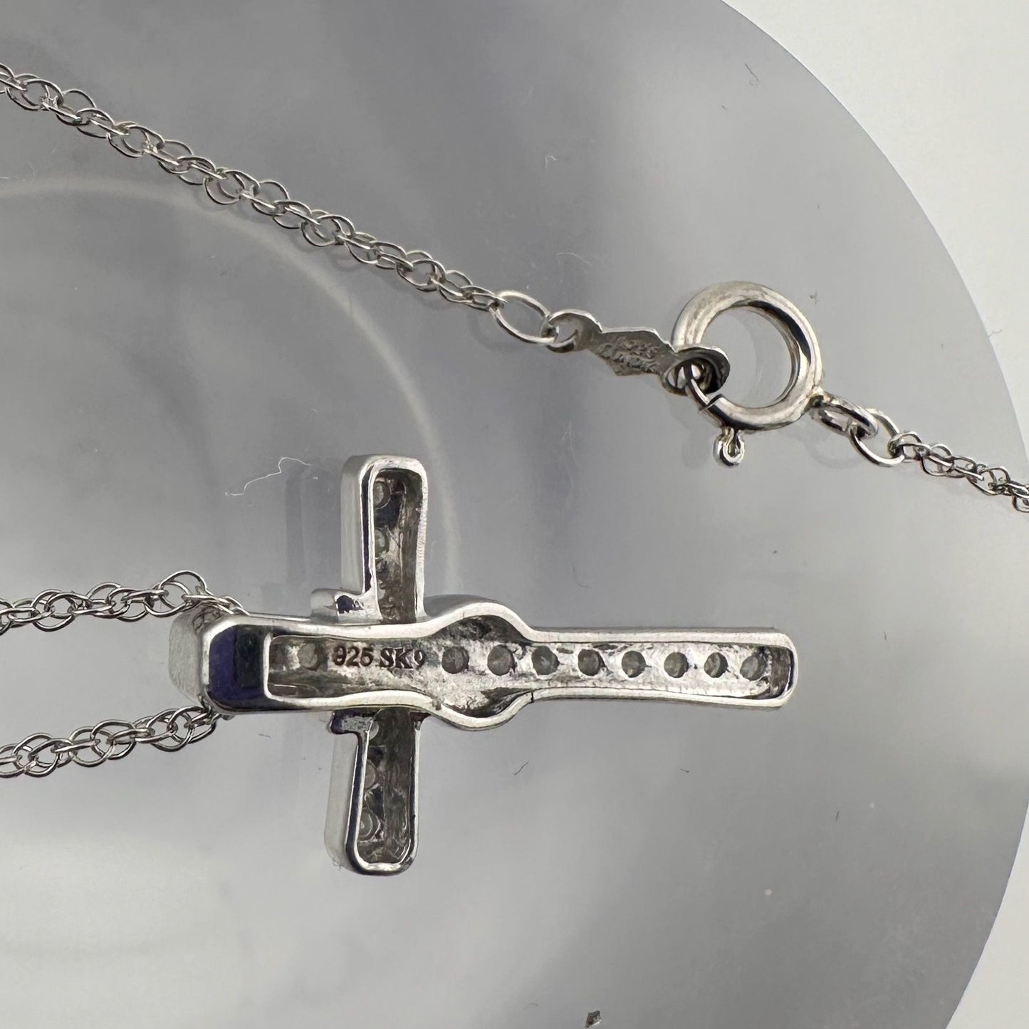 Beautiful Detailed 1/4 ct Diamond Cross Necklace - Sterling Silver