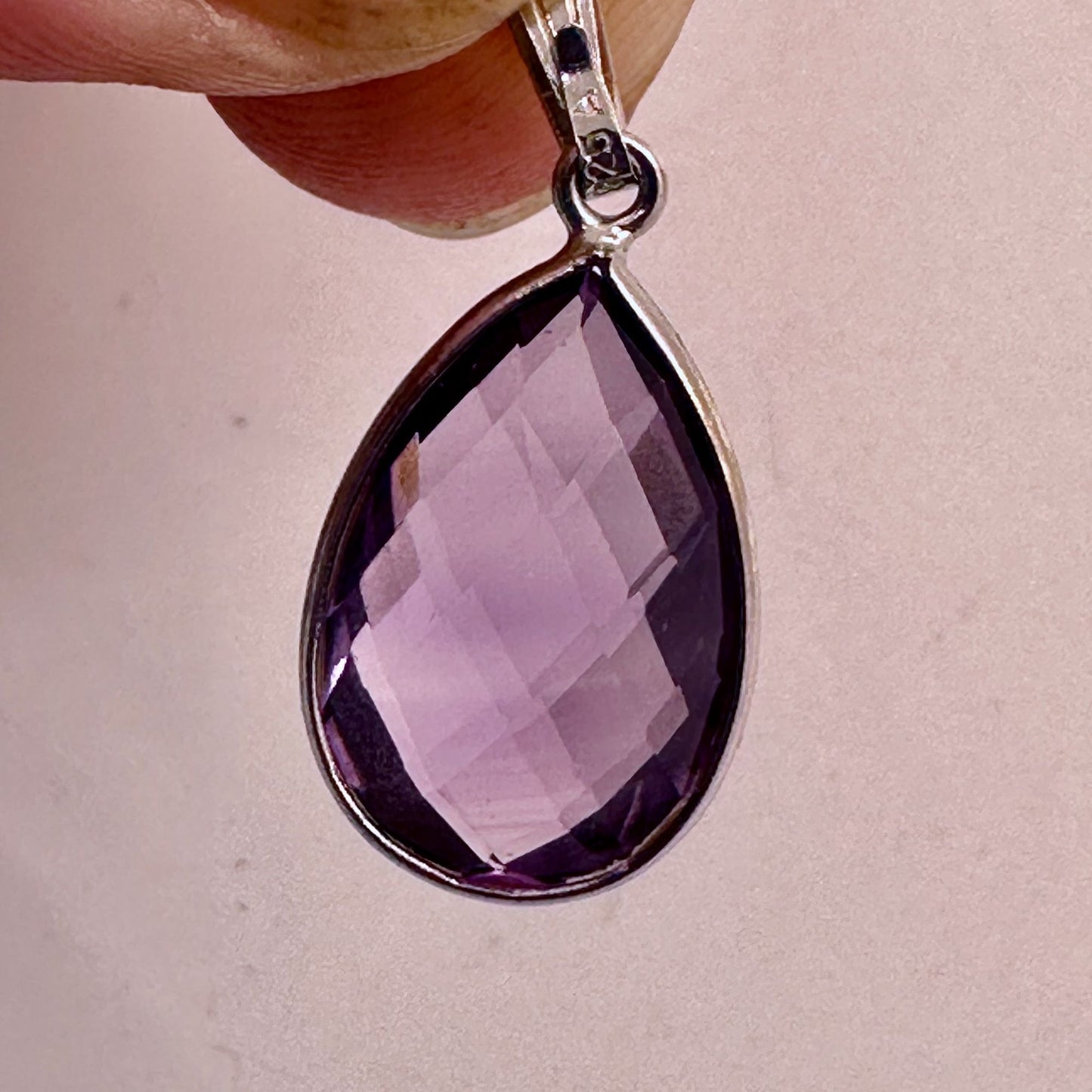 Beautiful Pear Cut 6.05 Ct Purple Amethyst Pendant -  Sterling Silver with Chain