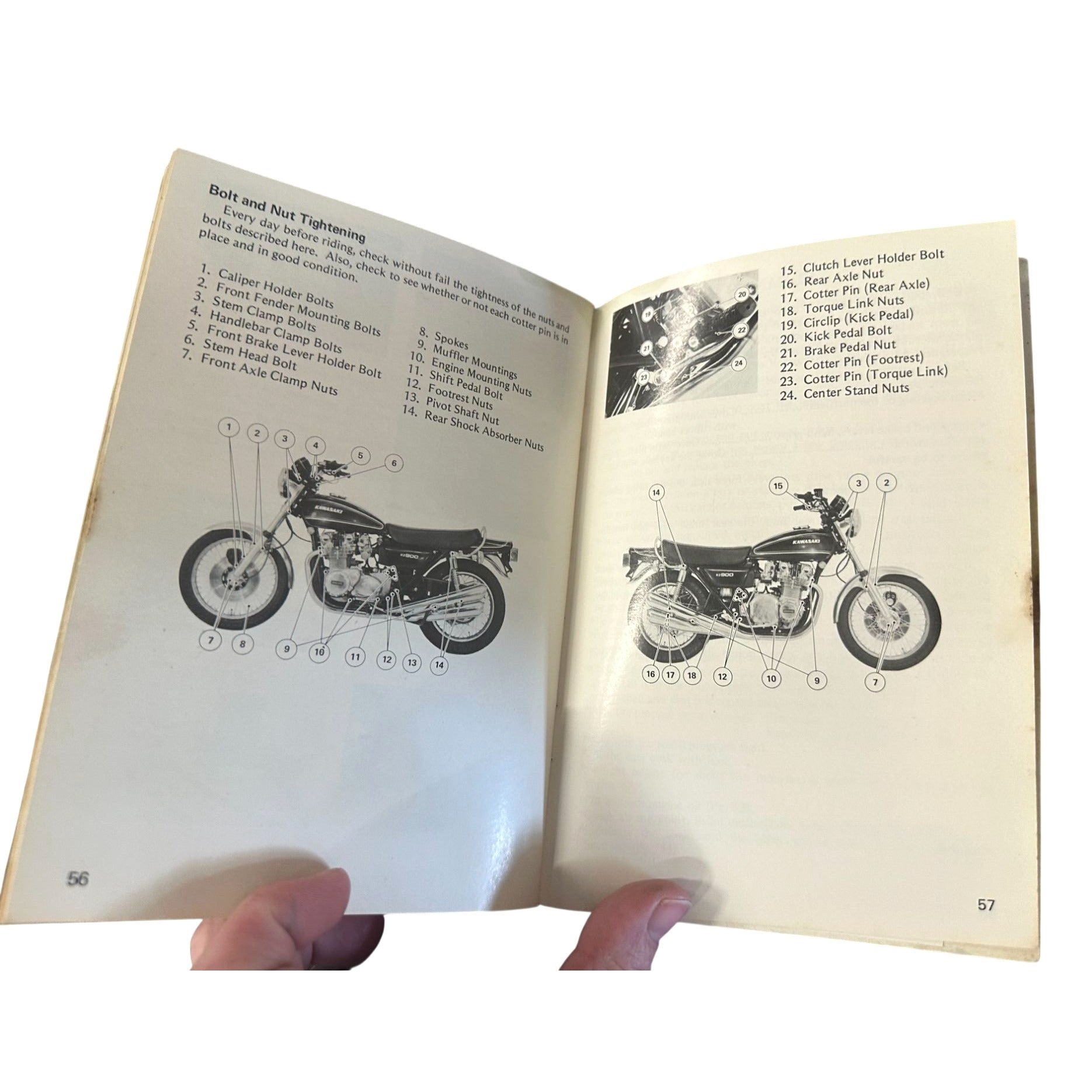 1976 Kawasaki KZ900-A4 Motorcycle Owner’s Manual - Original Print, Japan Kawasaki  A+ Stuff Vehicle manual