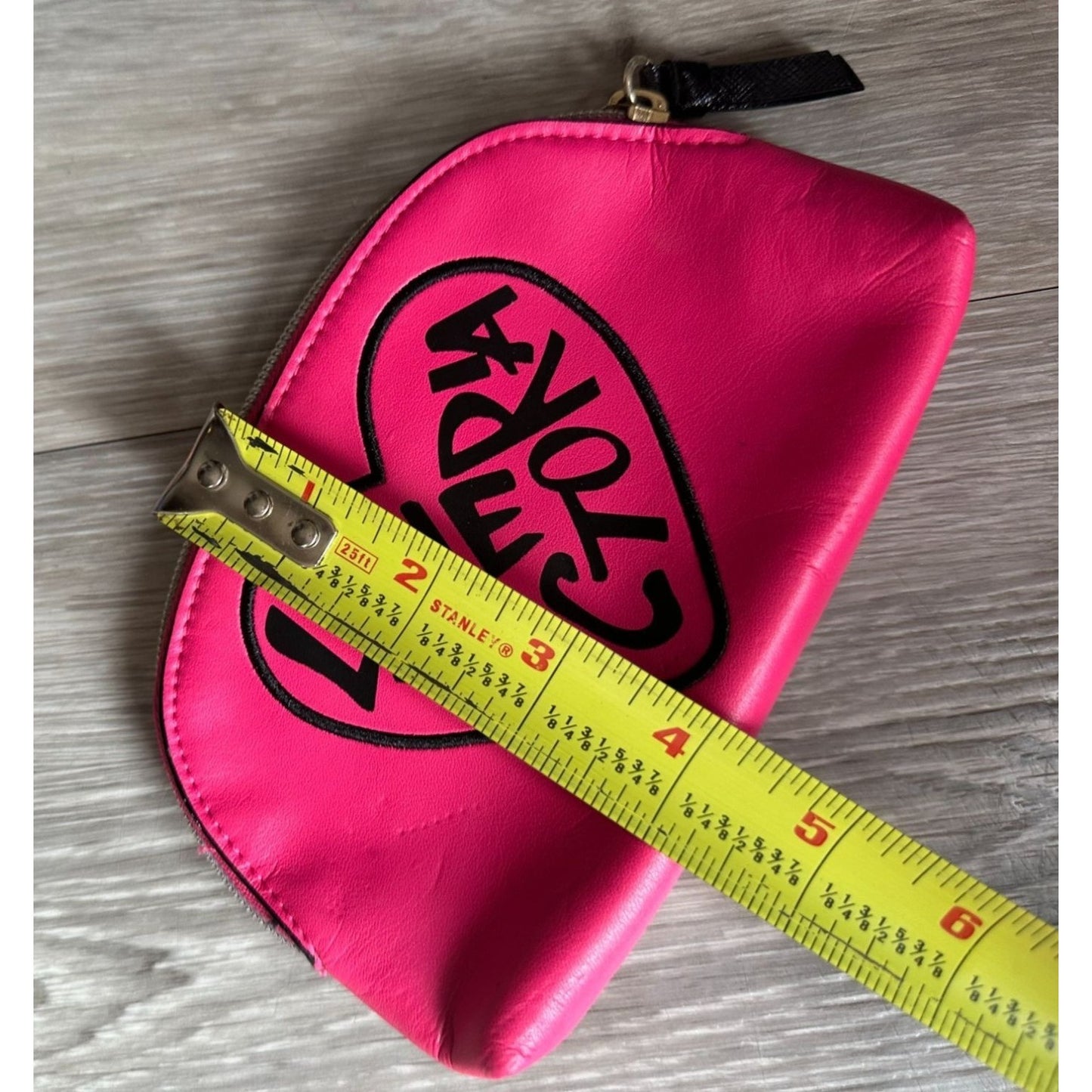 Victoria's Secret ''Love Victoria'' Hot Pink Zippered Makeup Bag