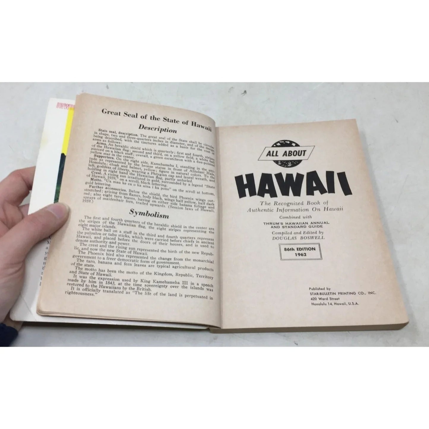 "All About Hawaii" Paperback Book - A+ Stuff - books - A+ Stuff