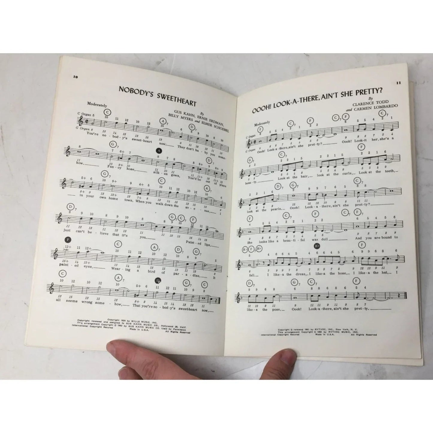 ALL AMERICAN RECORD HITS PORTABLE CHORD ORGAN - A+ Stuff - SHEET MUSIC - A+ Stuff