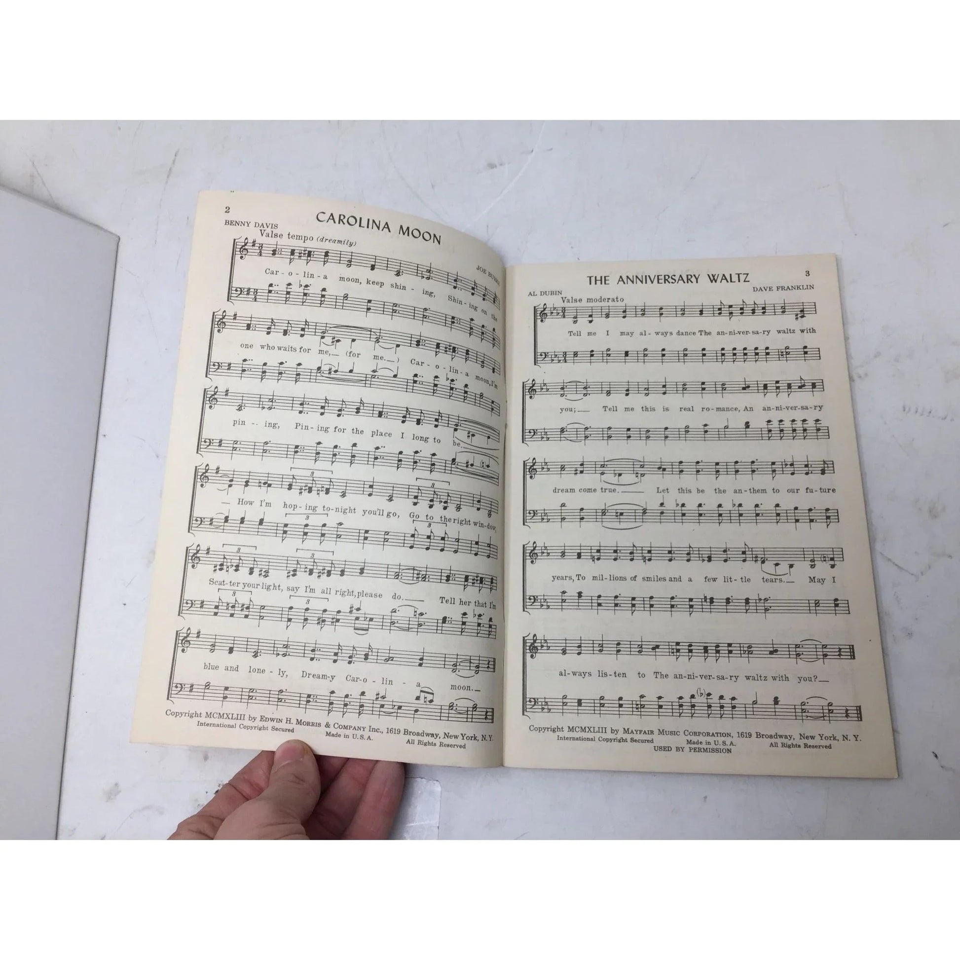 AMERICAN AIRS Songs for Singing America Sheet Music Book - A+ Stuff - sheet music - A+ Stuff