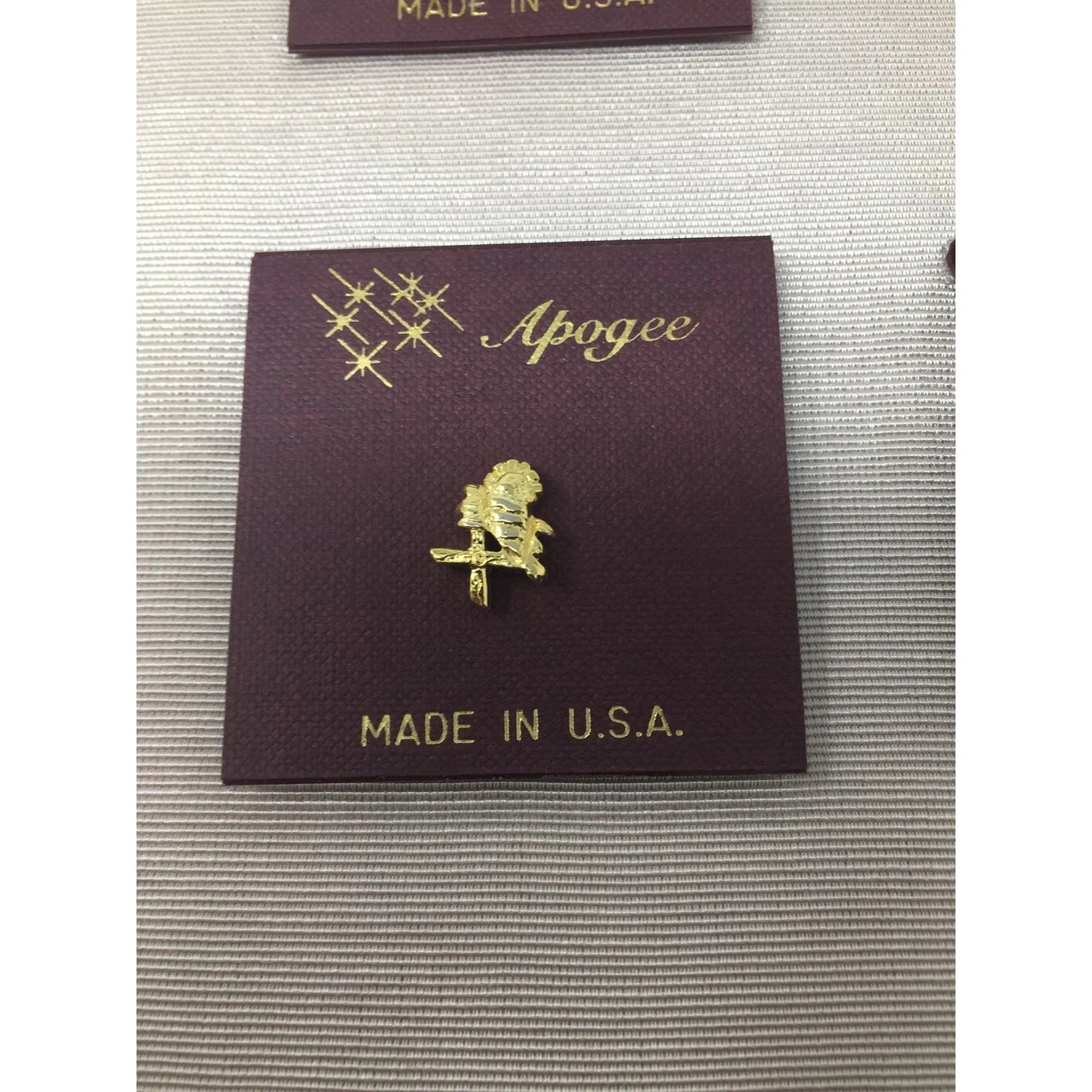 Apogee Religious Metal Christmas Story Gold Tone Pins (6) - apogee - pin - A+ Stuff
