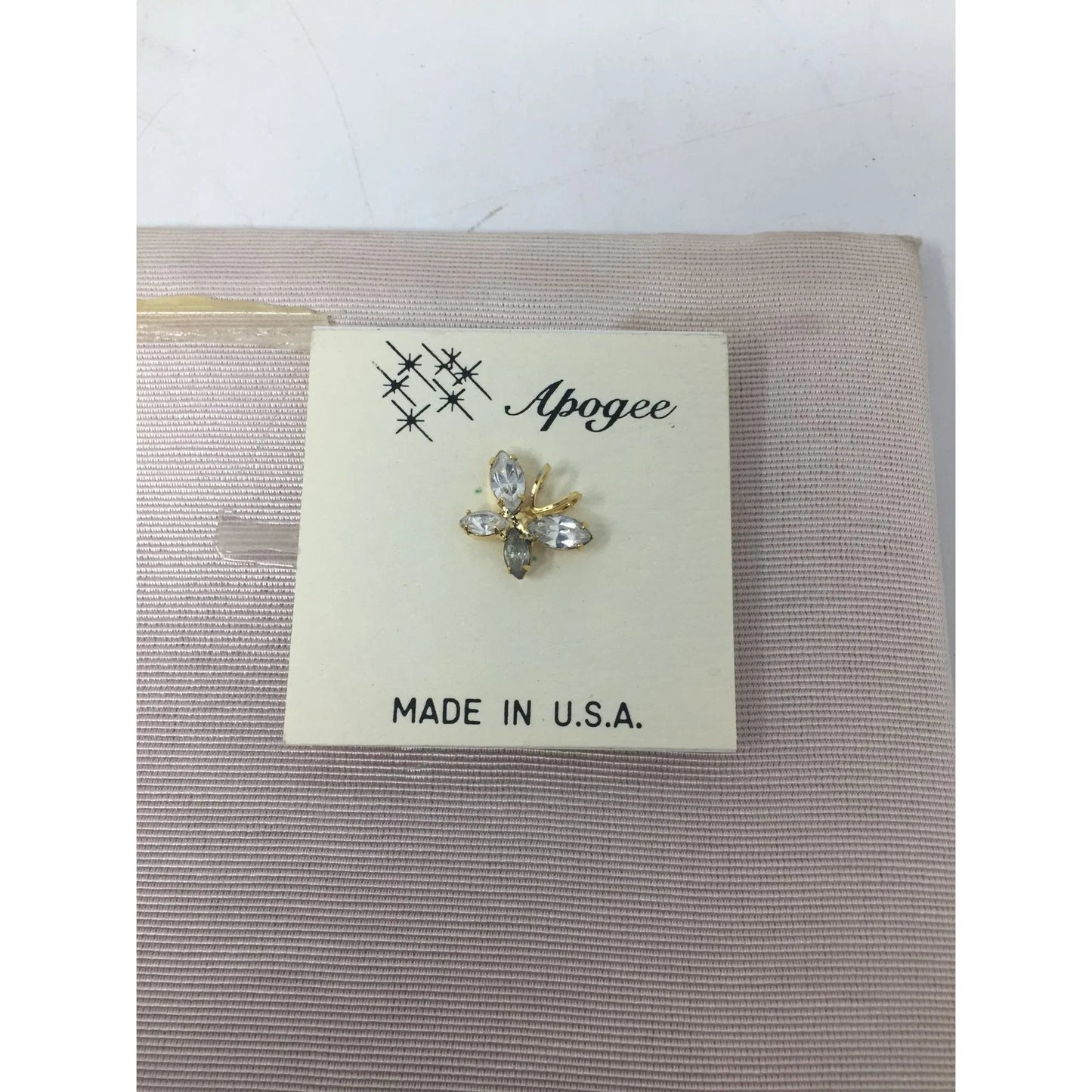 Apogee Religious Metal Christmas Story Gold Tone Pins (6) - apogee - pin - A+ Stuff