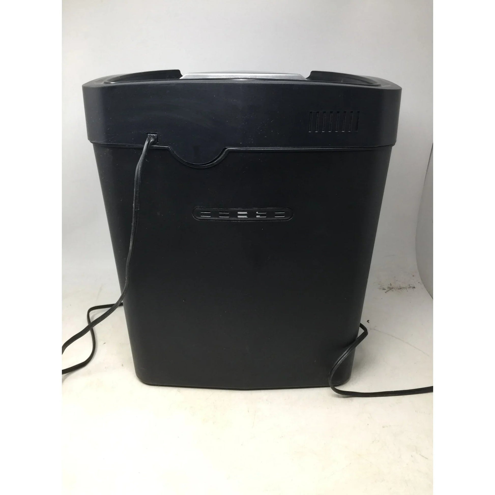 Aurora 12 - sheet crosscut paper and credit card shredder - A+ Stuff - Office Supplies - A+ Stuff