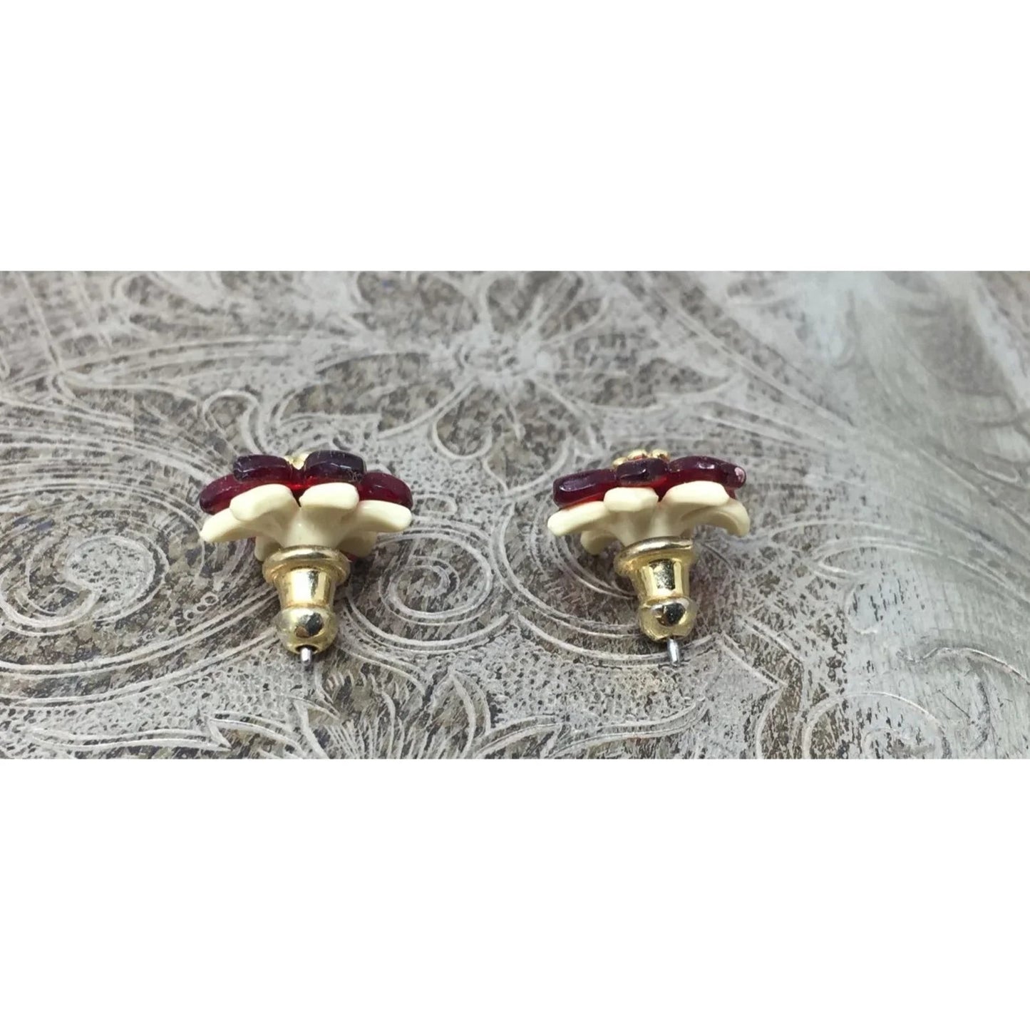 AVON Women's Red and White Flower Stud Earrings - avon - Earrings - A+ Stuff