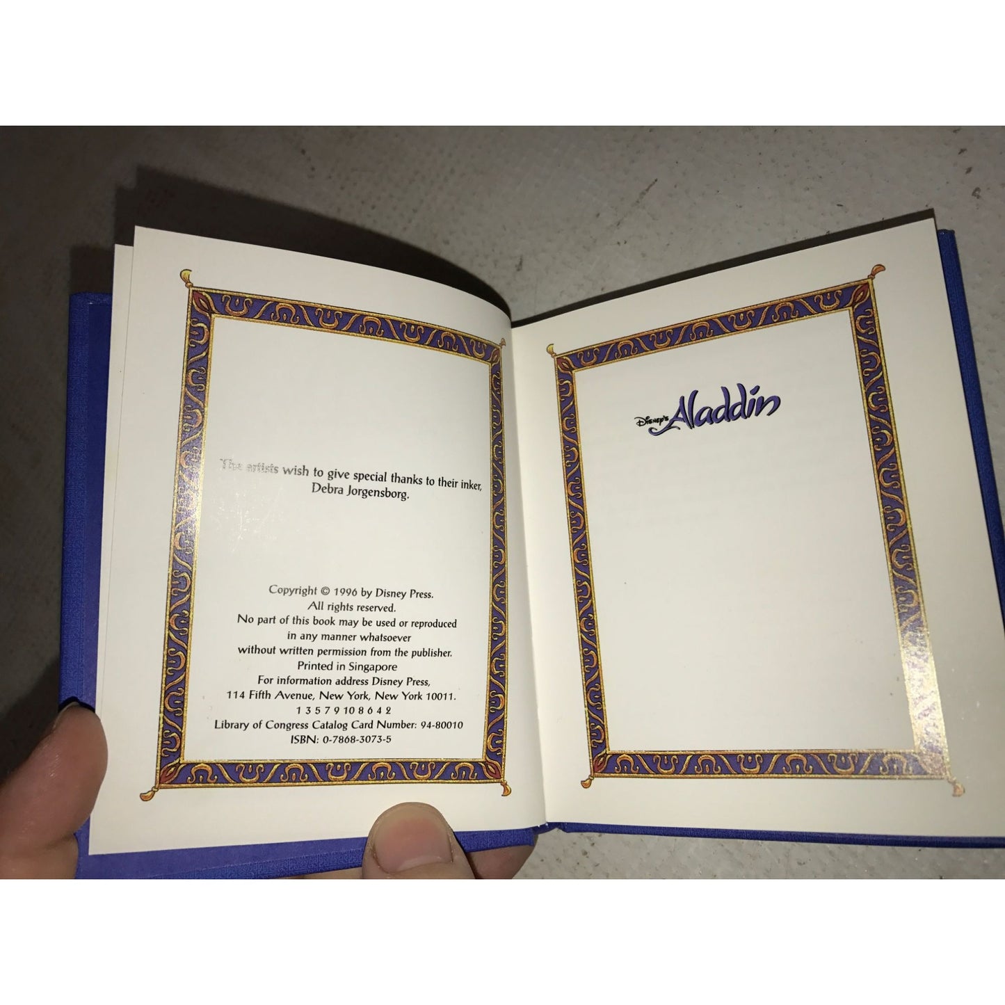 Disney's Aladdin Vintage 1996 Disney Press Miniature Book