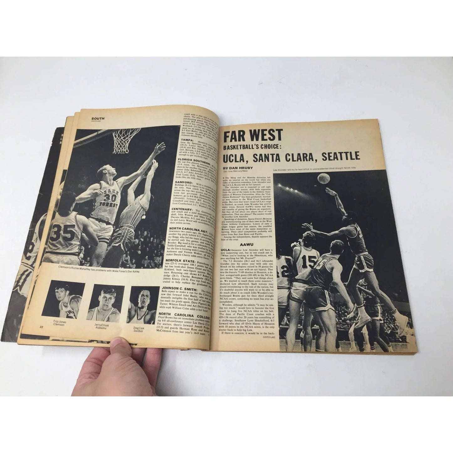 BASKETBALL YEARBOOK 1969 College Pros HS Vintage Magazine - A+ Stuff - Magazines - A+ Stuff