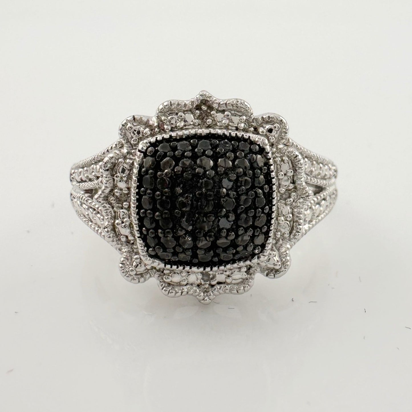 Elegant Balck Diamond Cocktail Ring Size 7.25