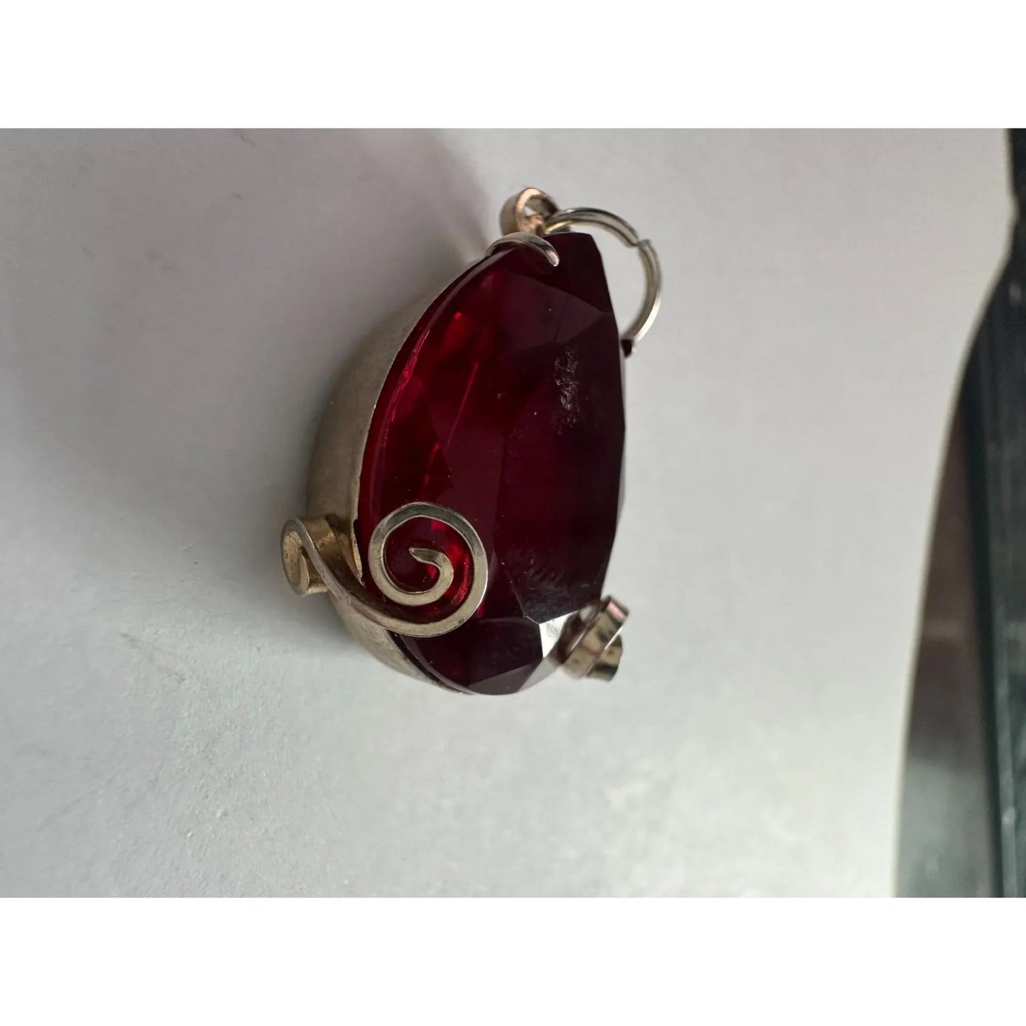 Beautiful Red Garnet Gemstone Like Pendant - A+ Stuff - Pendant - A+ Stuff