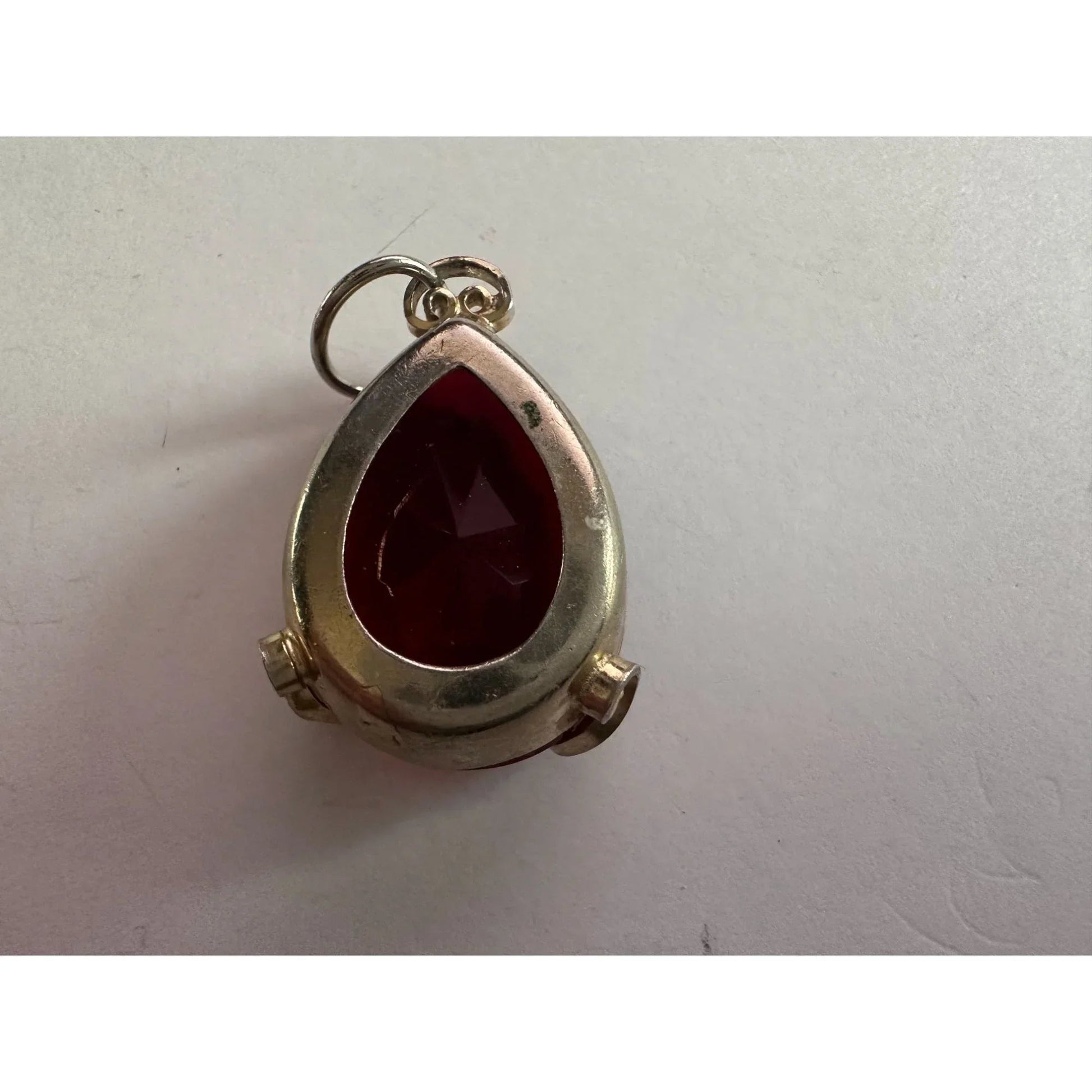 Beautiful Red Garnet Gemstone Like Pendant - A+ Stuff - Pendant - A+ Stuff