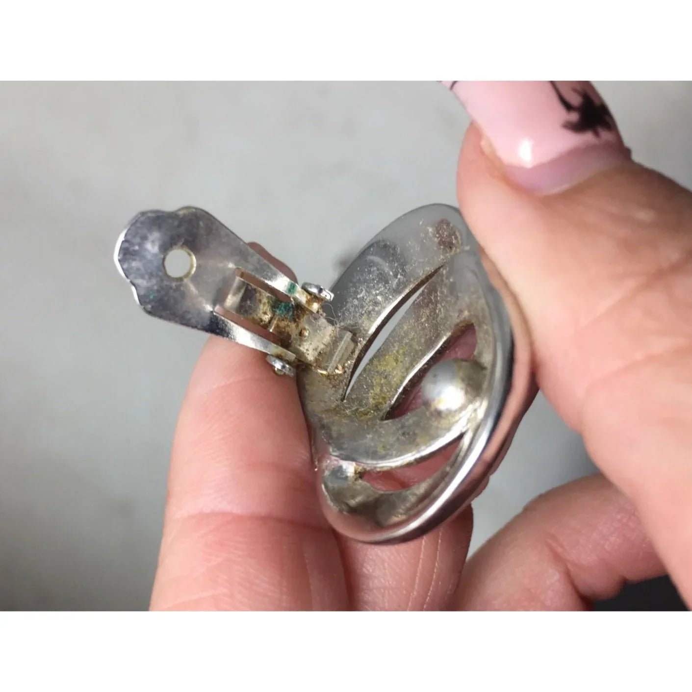 Bergère Women's Vintage Silver Tone Clip On Earrings - Bergère - Earrings - A+ Stuff