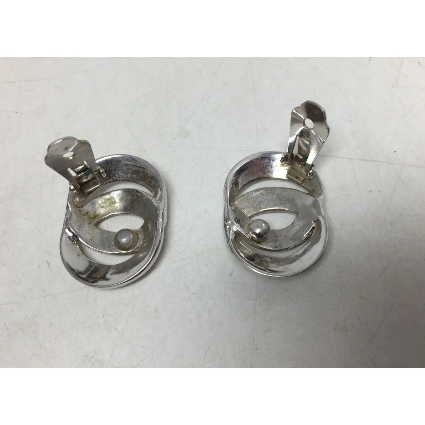 Bergère Women's Vintage Silver Tone Clip On Earrings - Bergère - Earrings - A+ Stuff