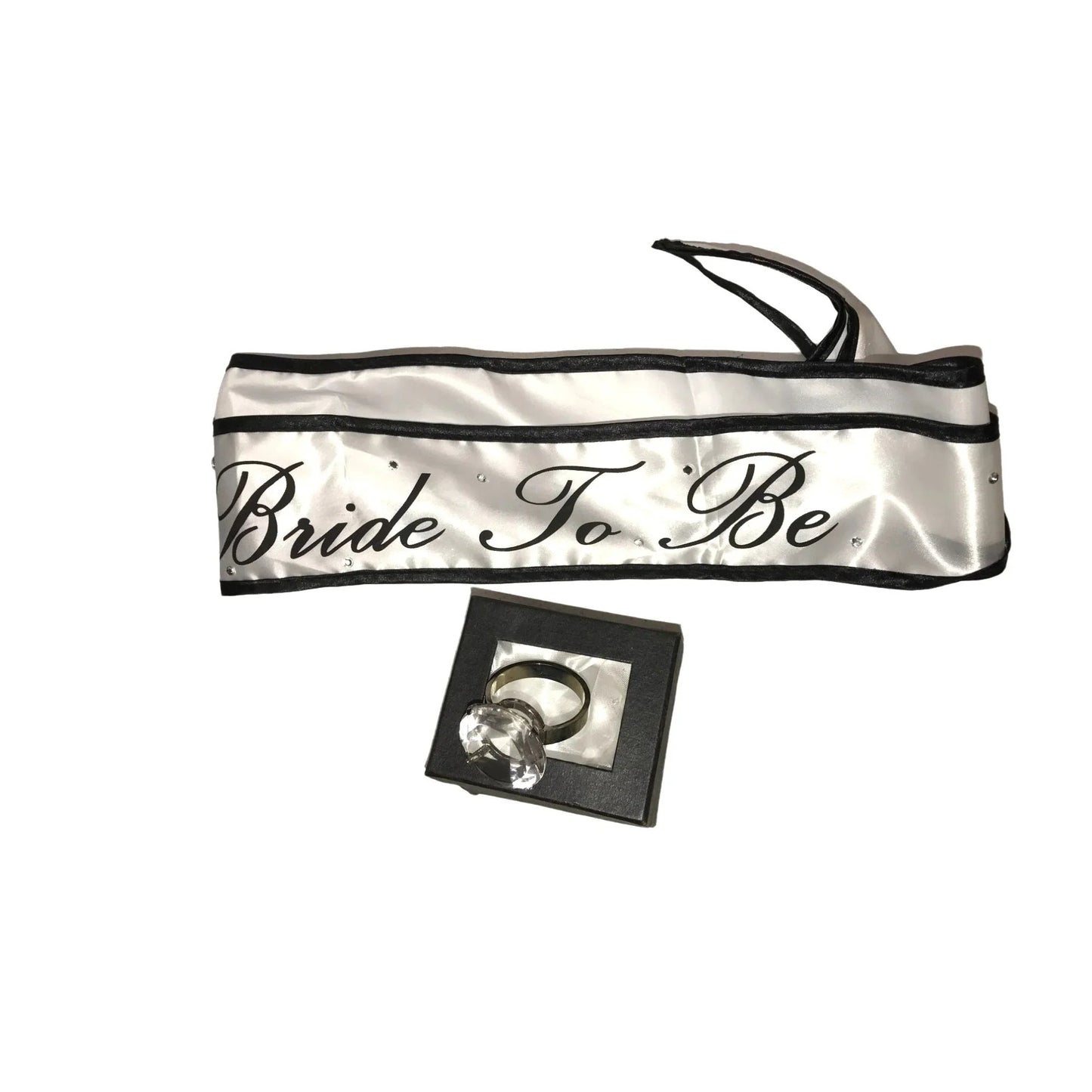 BRIDE to BE Bachelorette Party Tote, Giant Ring, Sash, Cosmetic Bag & Flip Flops - Unbranded - bachelorette party - A+ Stuff