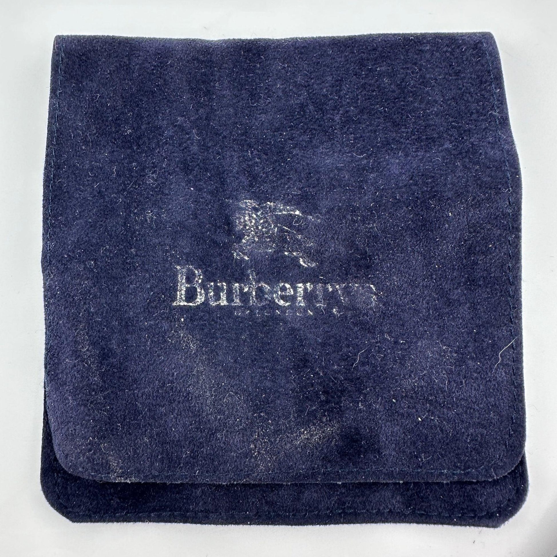 Burberrys of London Nova Check Clip On Earrings with Branded Dust Bag - A+ Stuff