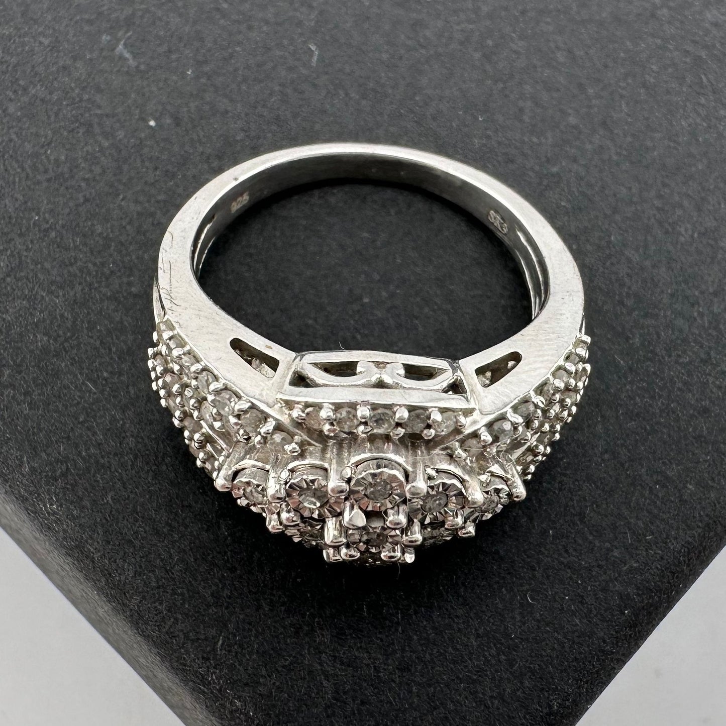 Elegant 1/2 Ct Natural Diamond Illusion Setting Cluster Ring Size 7