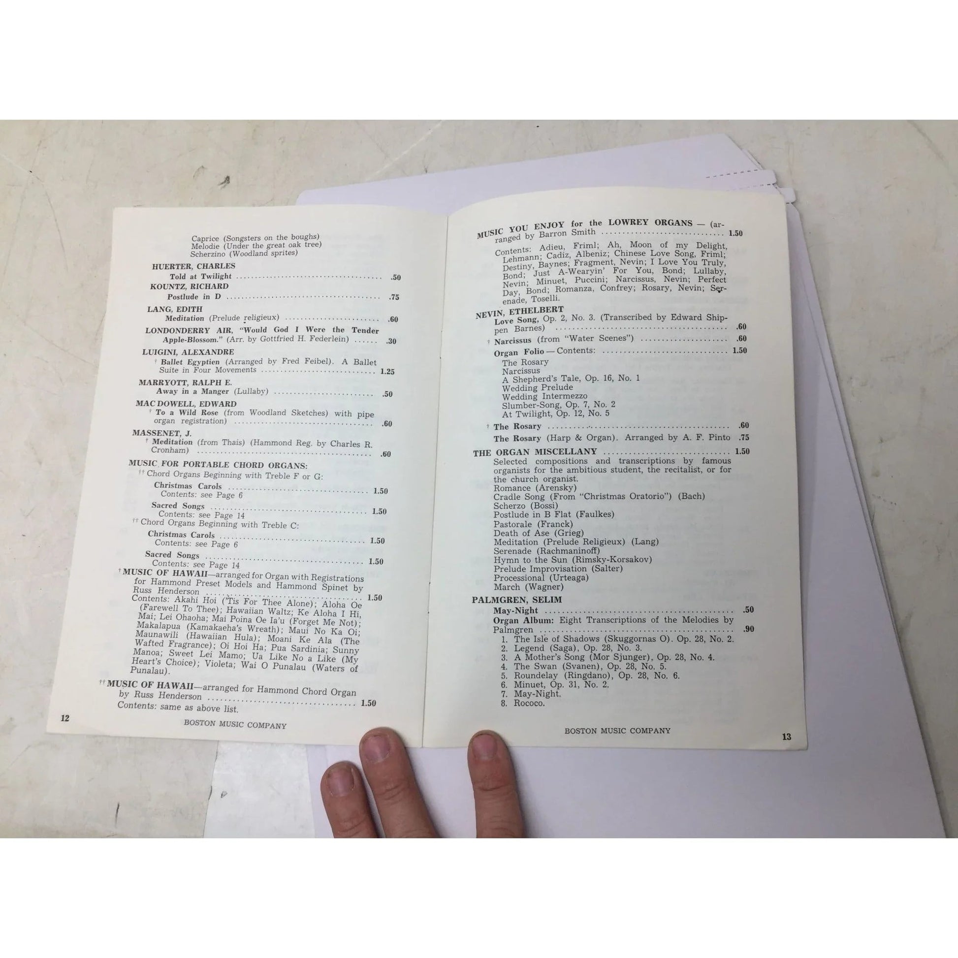 ''Catalog of Organ Music For all Organs'' - Boston music co - A+ Stuff - Books - A+ Stuff