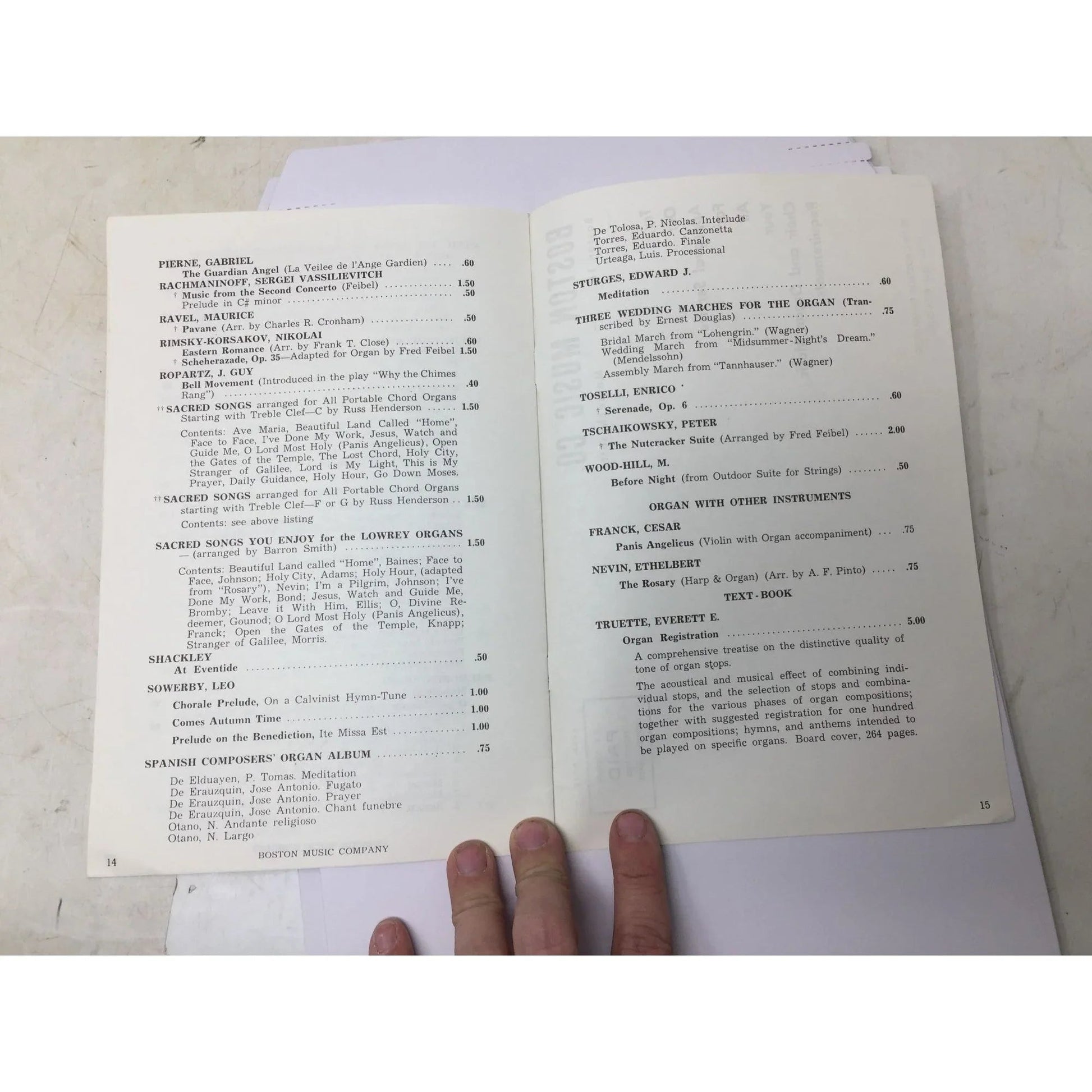 ''Catalog of Organ Music For all Organs'' - Boston music co - A+ Stuff - Books - A+ Stuff