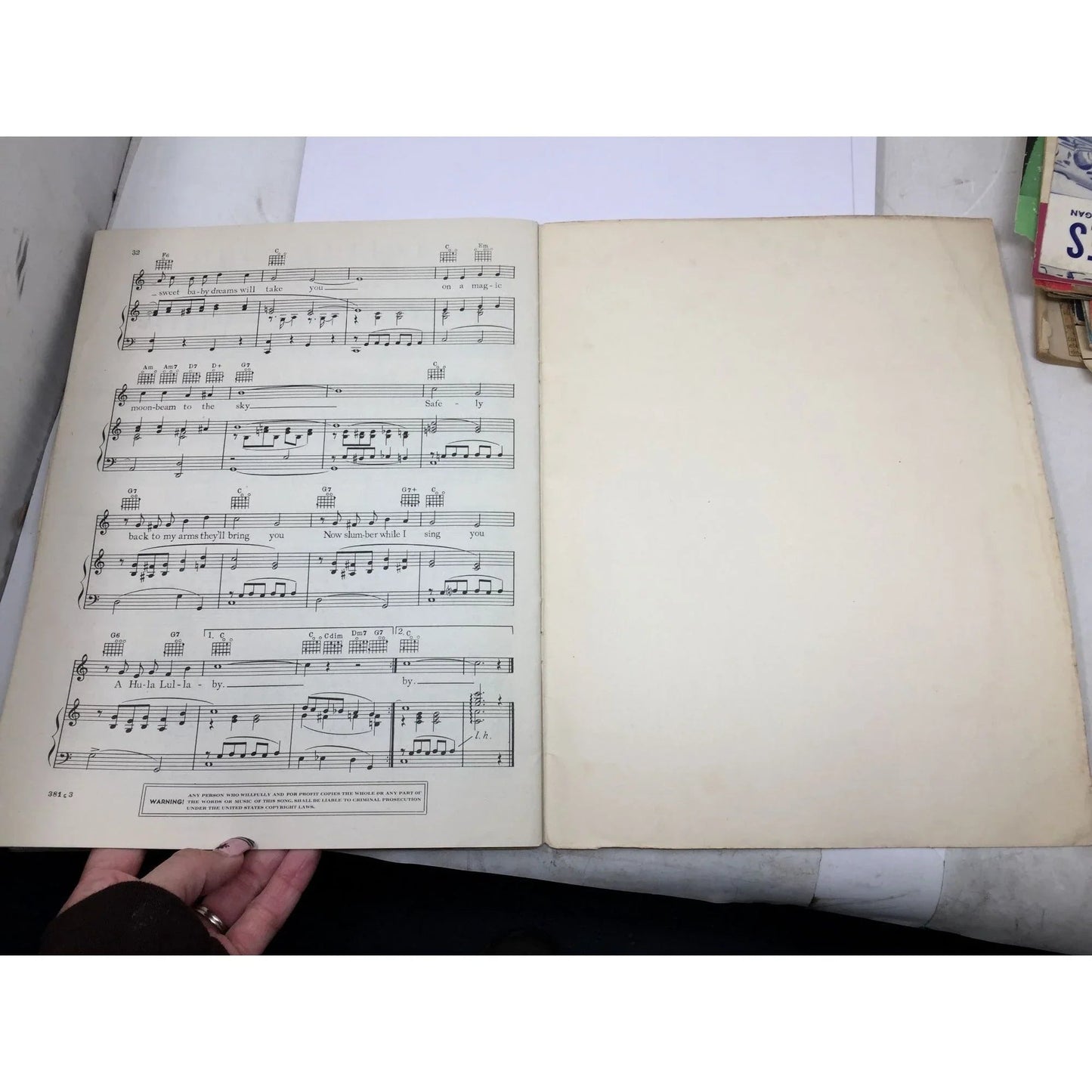 Complimentary Sheet Music Book ''10 Hits from Hawaii'' - A+ Stuff - SHEET MUSIC - A+ Stuff
