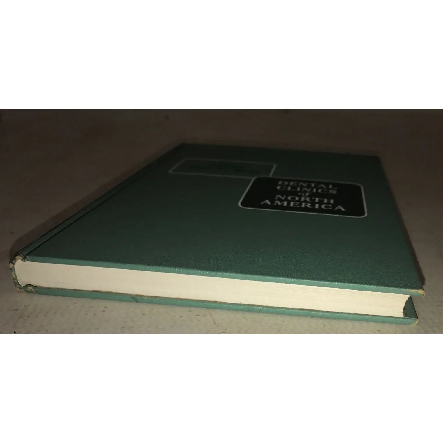 Saunders DENTAL CLINICS OF NORTH AMERICA Hardcover Dentistry Book - A+ Stuff