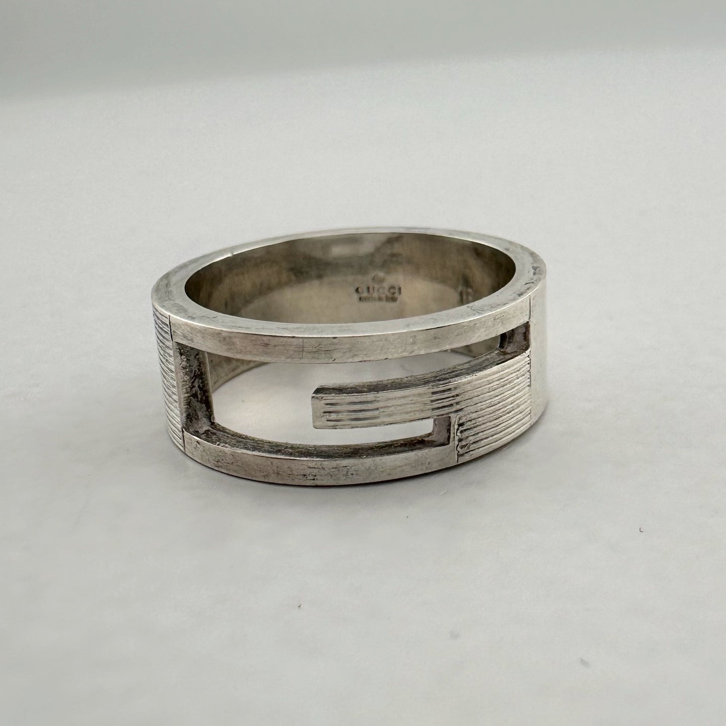 Gucci Abstract G Ring - Size 7.5