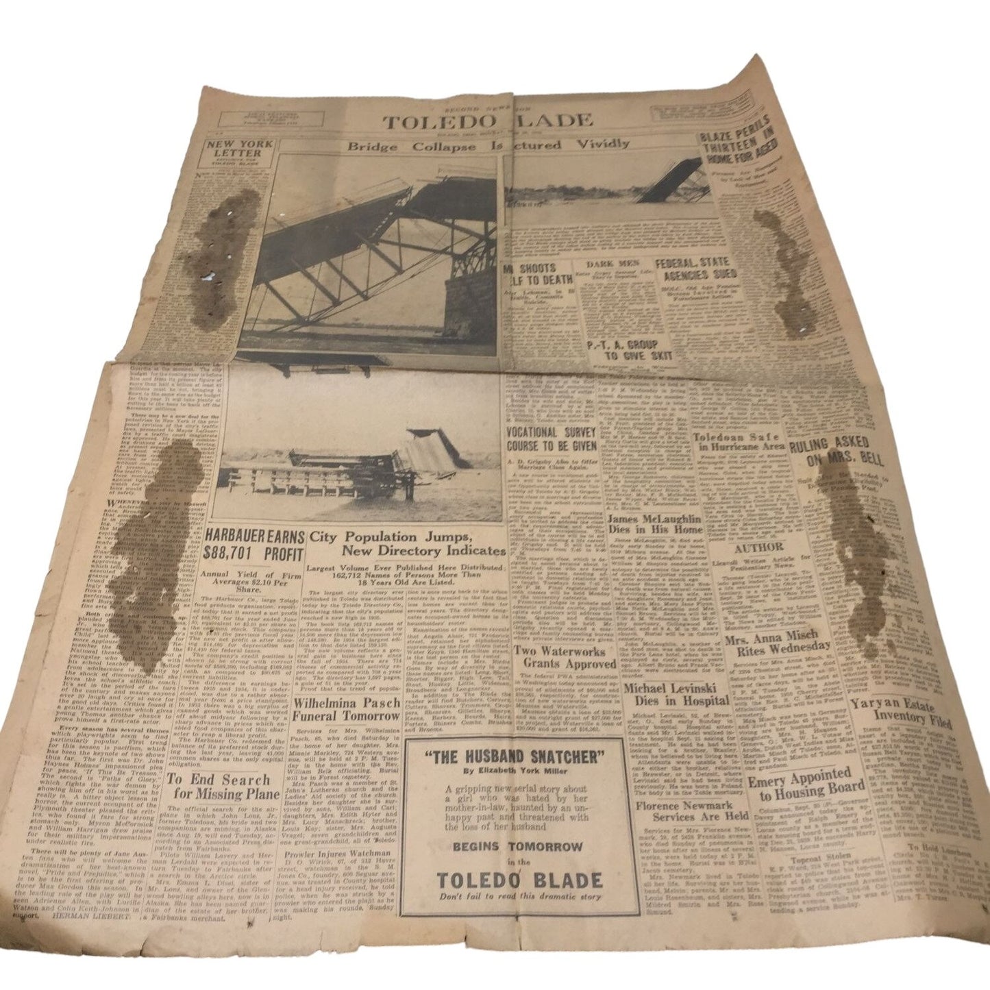 Vintage Toledo Blade Newspaper Mon. Sept. 30, 1935 "City Starts Probe of Fassett Bridge Collapse into River"