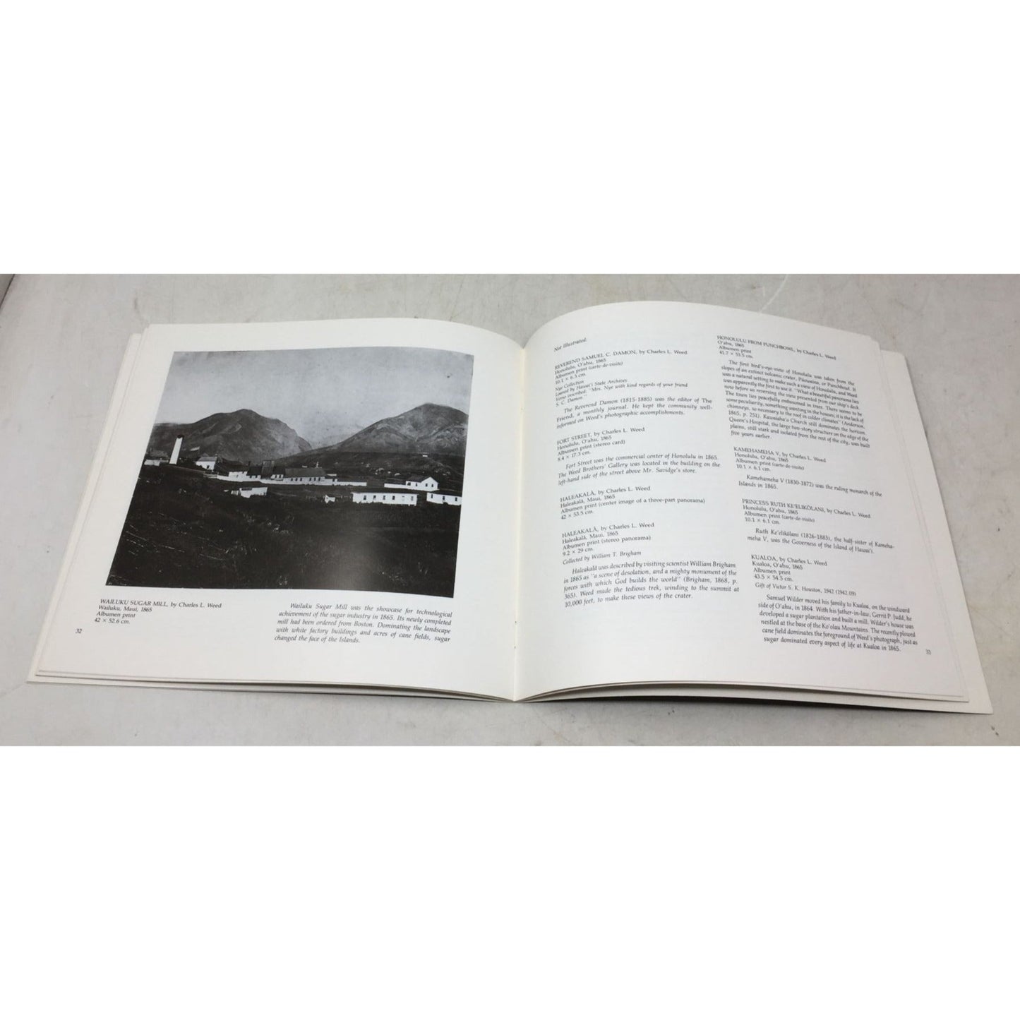 Collectible Book Titled Na Paʻi Kiʻi: The Photographers in the Hawaiian Islands unbranded  A+ Stuff Vintage Books