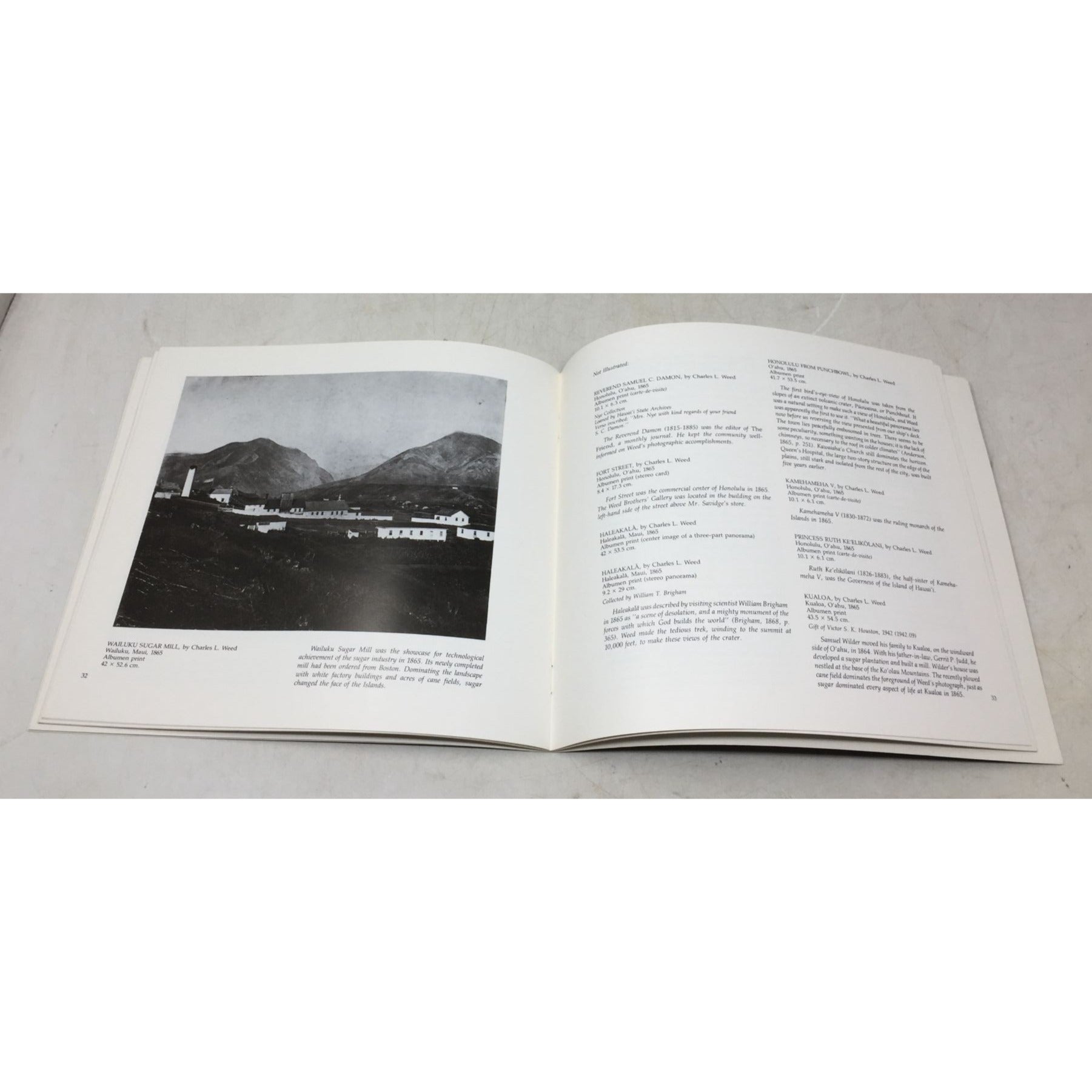 Collectible Book Titled Na Paʻi Kiʻi: The Photographers in the Hawaiian Islands unbranded  A+ Stuff Vintage Books