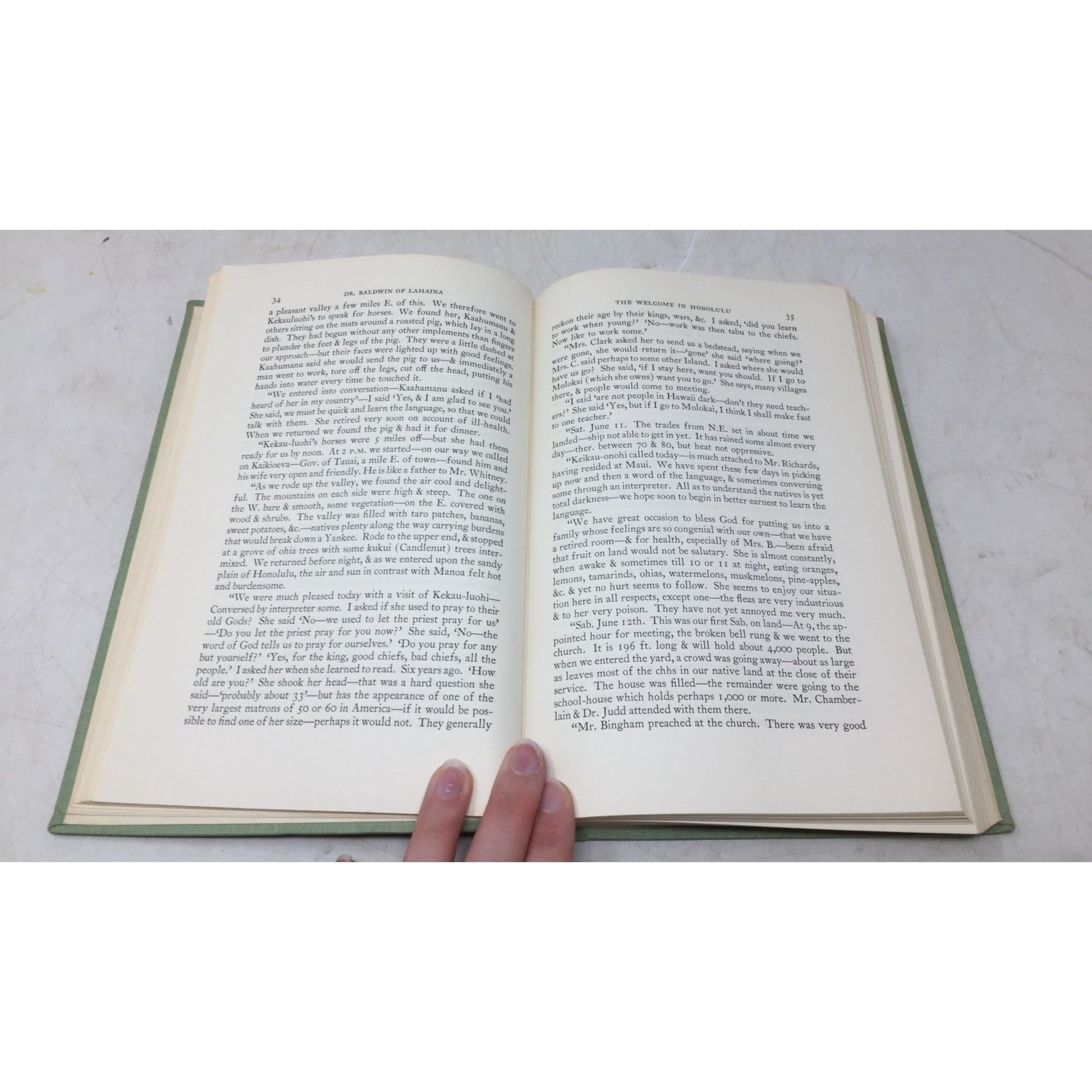 Hardcover Book Titled "Dr. Baldwin of Lahaina" unbranded  A+ Stuff Vintage Books