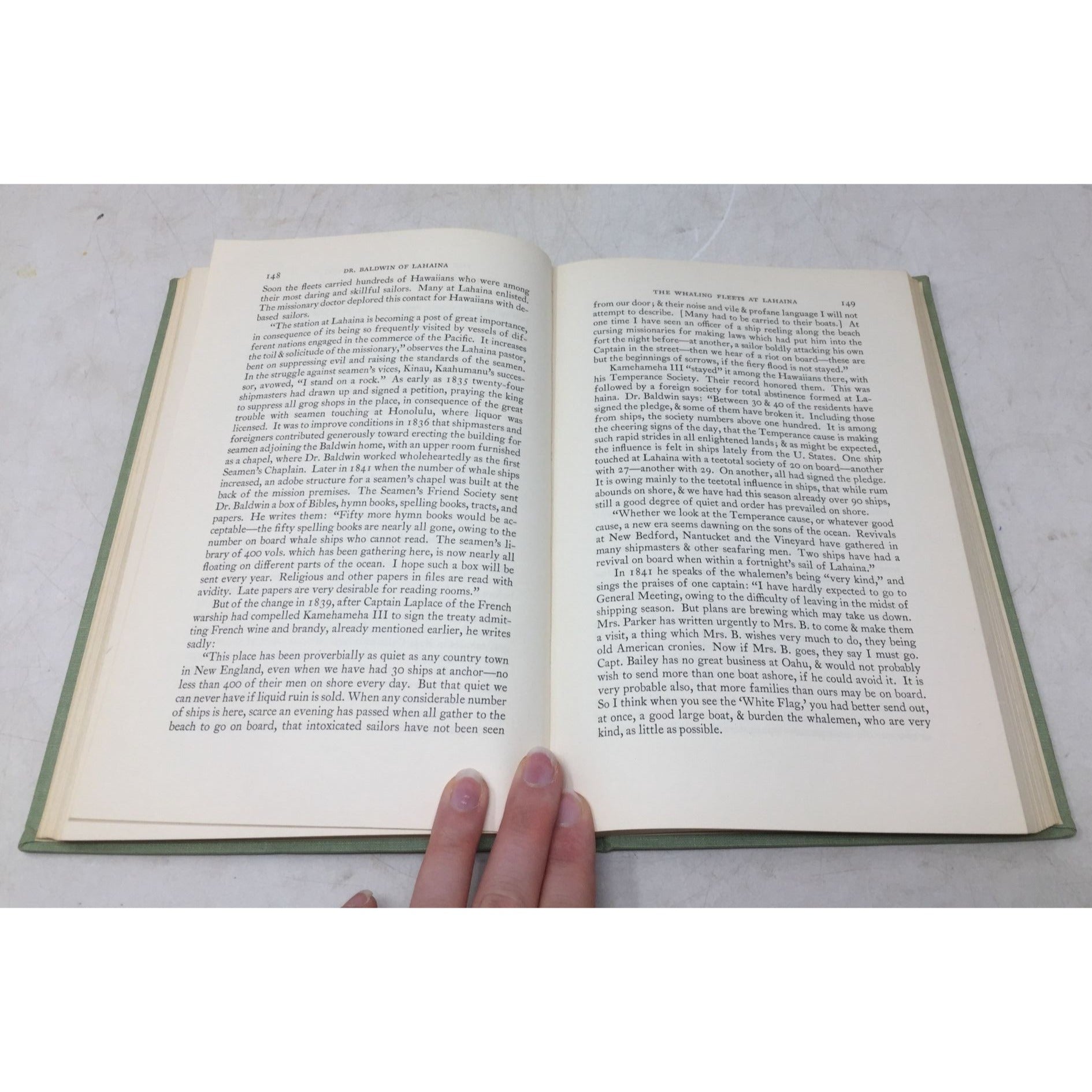 Hardcover Book Titled "Dr. Baldwin of Lahaina" unbranded  A+ Stuff Vintage Books