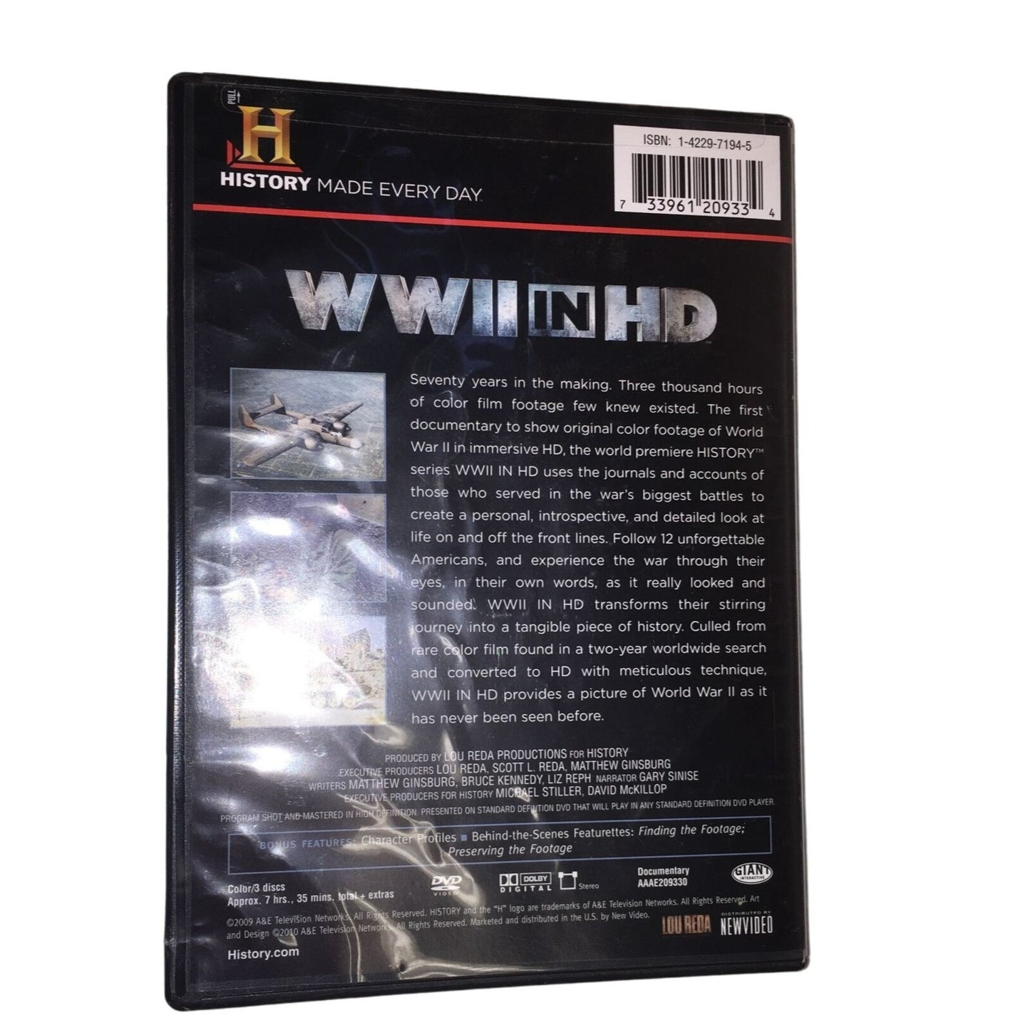 World War II in HD DVDs with Case