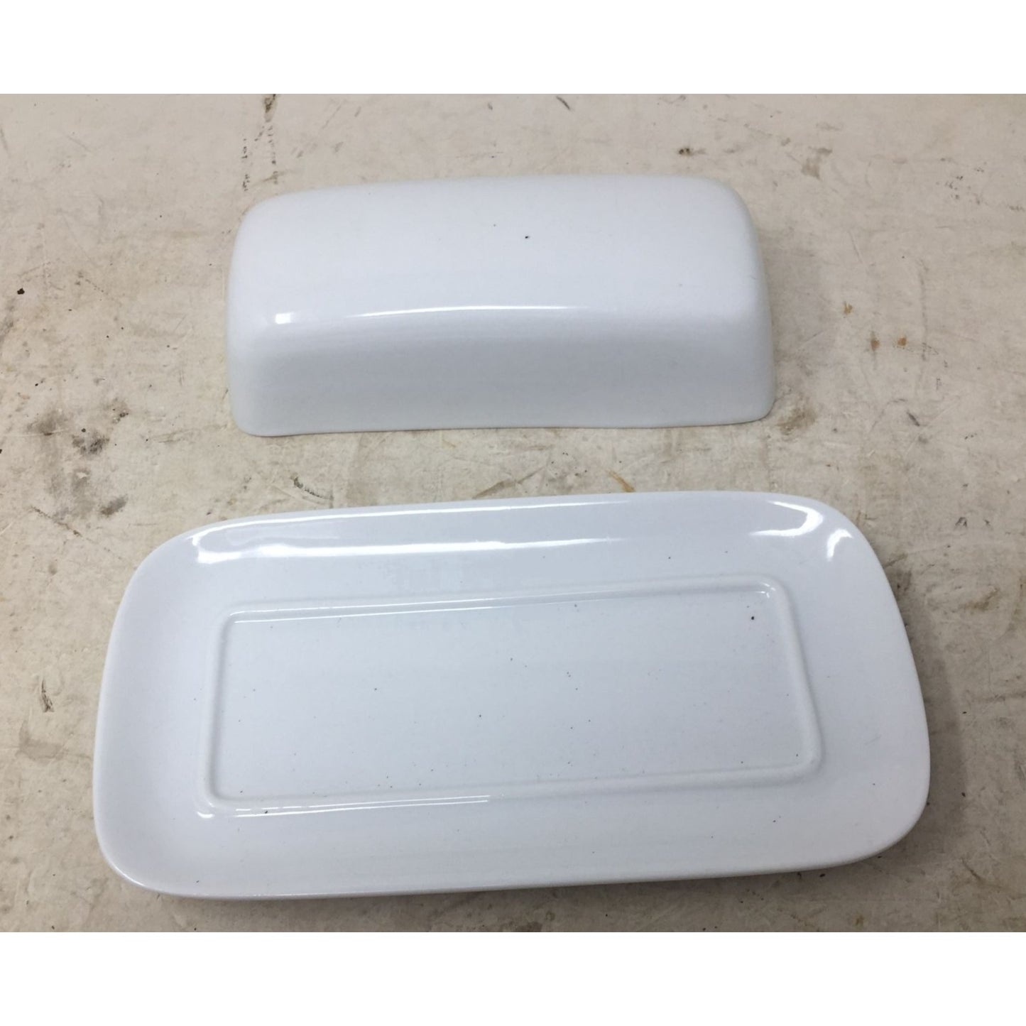 Cordon Bleu White Butter Dish with Lid