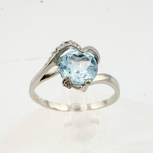 Beautiful Heart Shape Natural Blue Topaz and Diamond Ring Size 8.25