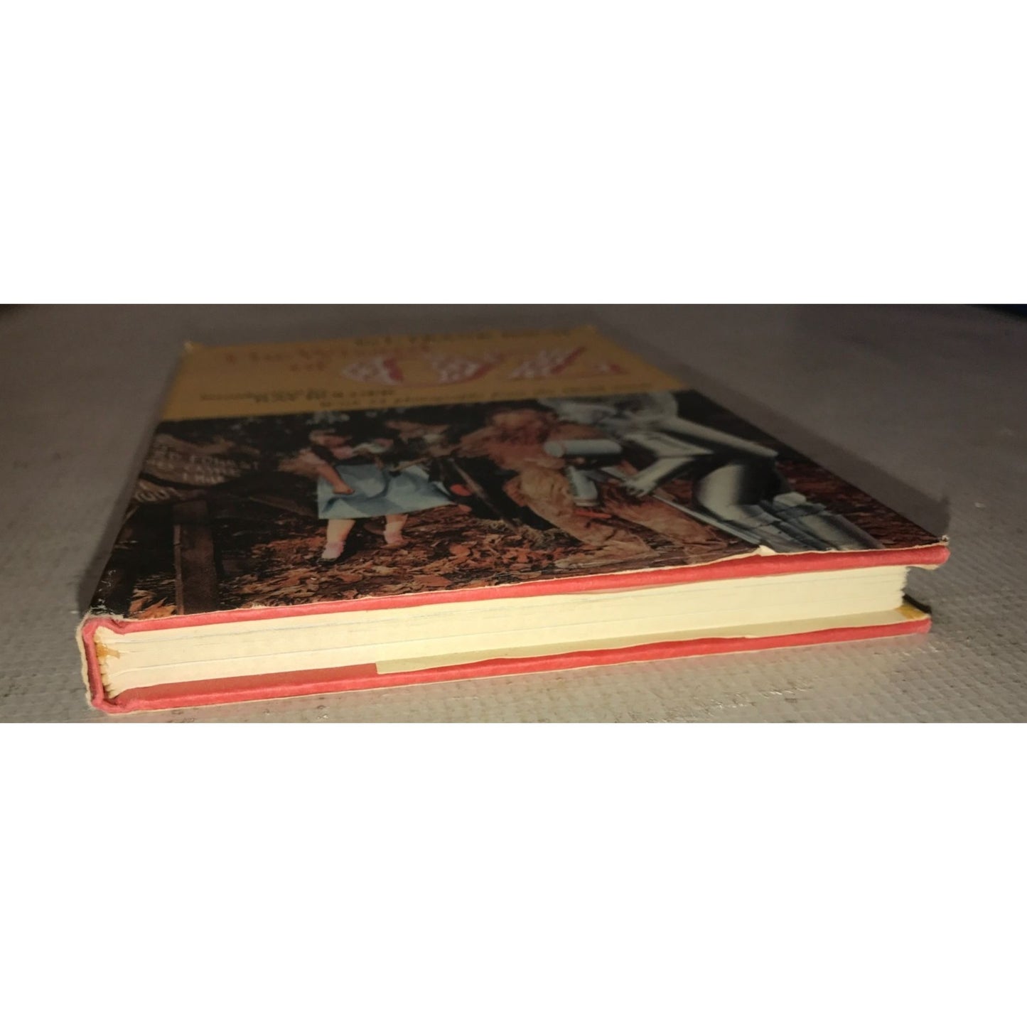 Vintage 1978 Wizard of Oz book with MGM Studio Photos by Frank Baum