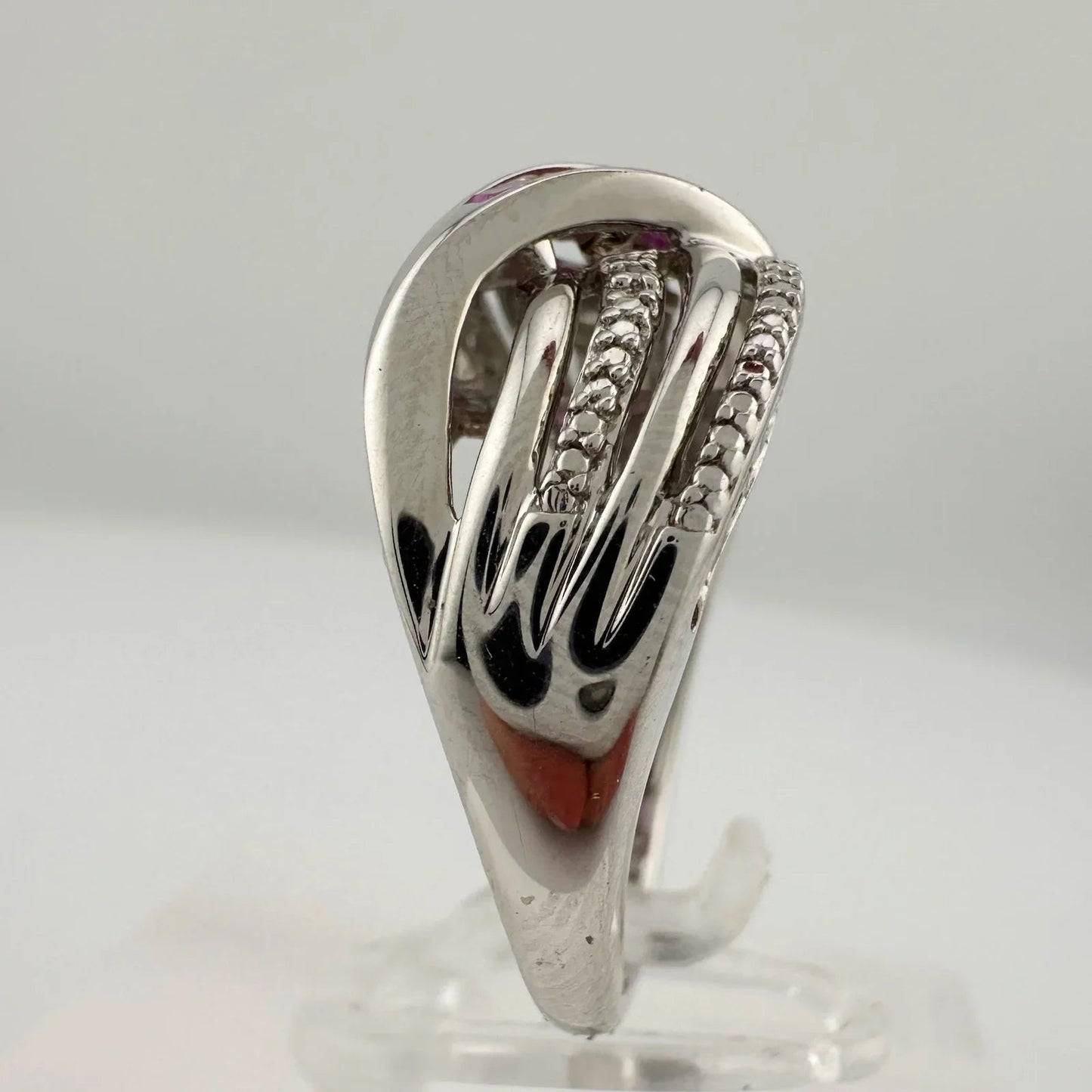 Detailed Lab Created Pink Sapphire and Sterling Ring - Size 7 - Unbranded - A+ Stuff