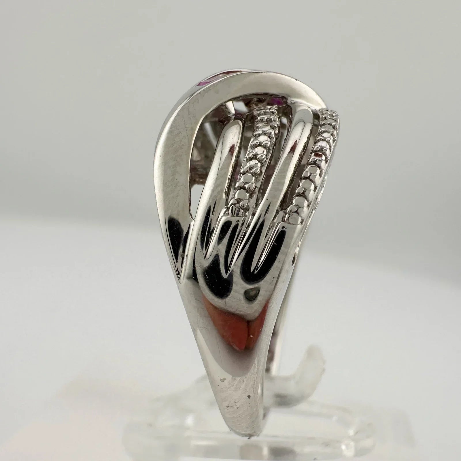 Detailed Lab Created Pink Sapphire and Sterling Ring - Size 7 - Unbranded - A+ Stuff
