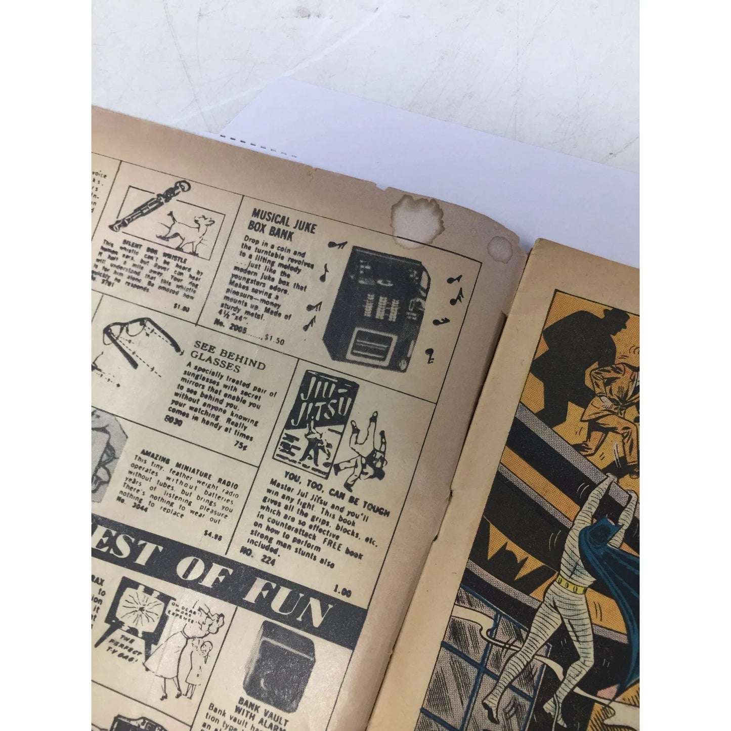 ''Detective Comics Batman and Robin The Mummy Crime Fighters'' - A+ Stuff - comic book - A+ Stuff