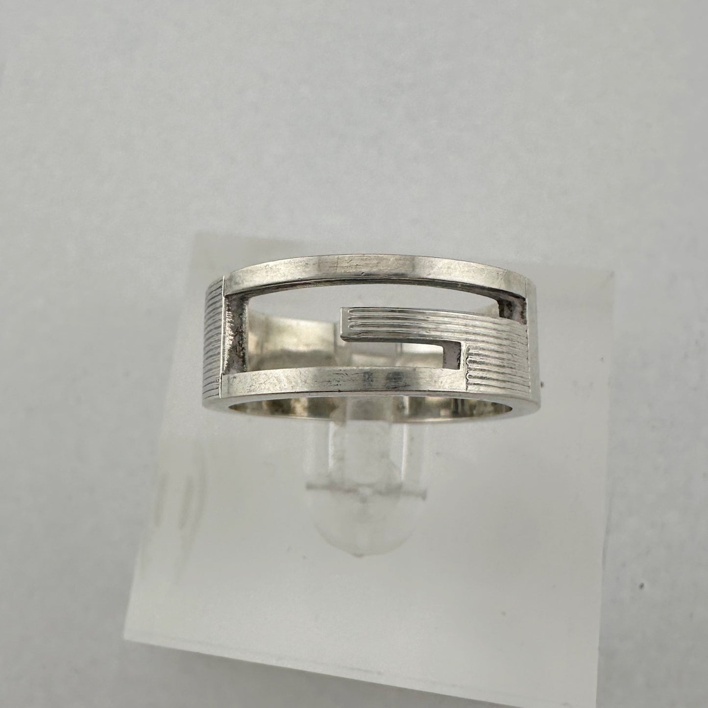 Gucci Abstract G Ring - Size 7.5