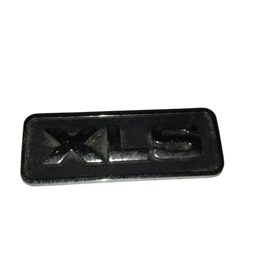 XLS Silver Vehicle Hood Ornament/Auto Emblem