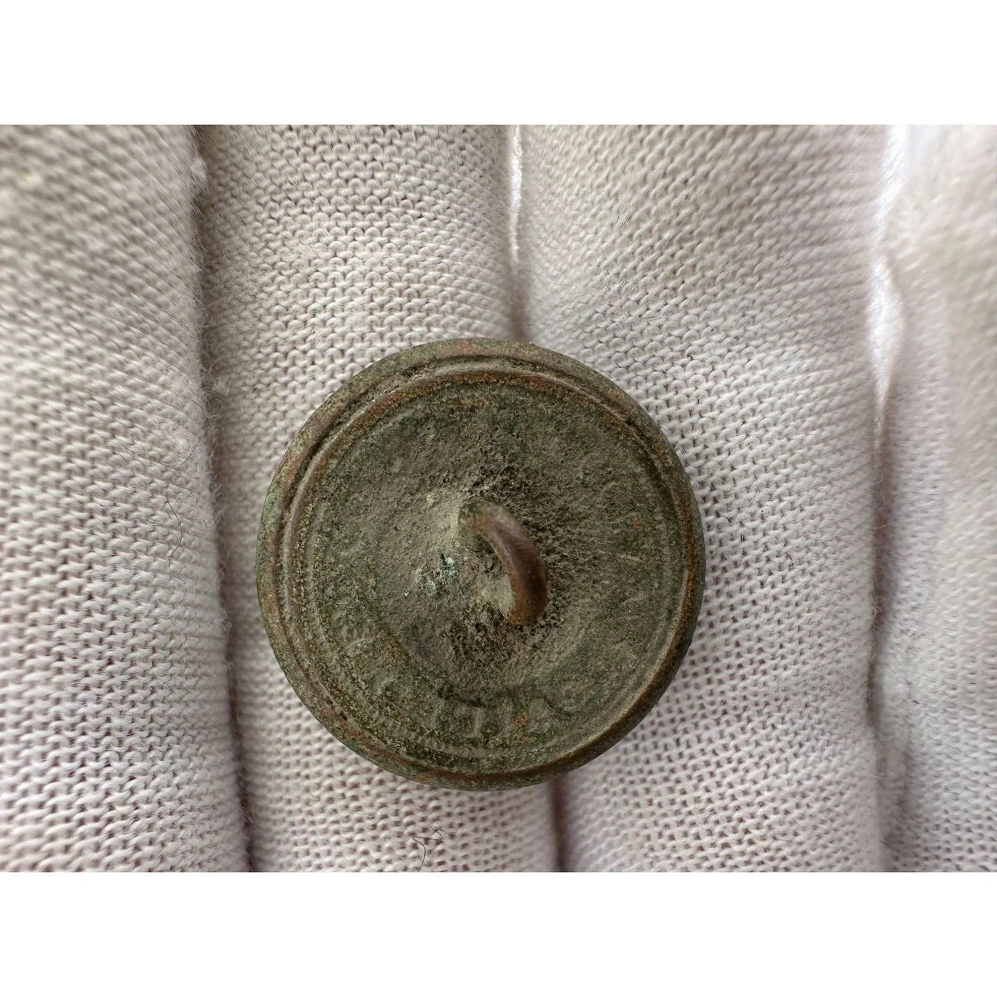 Eagle Crest Civil War General Service Coat Size Shank Button - A+ Stuff - Collectibles - A+ Stuff