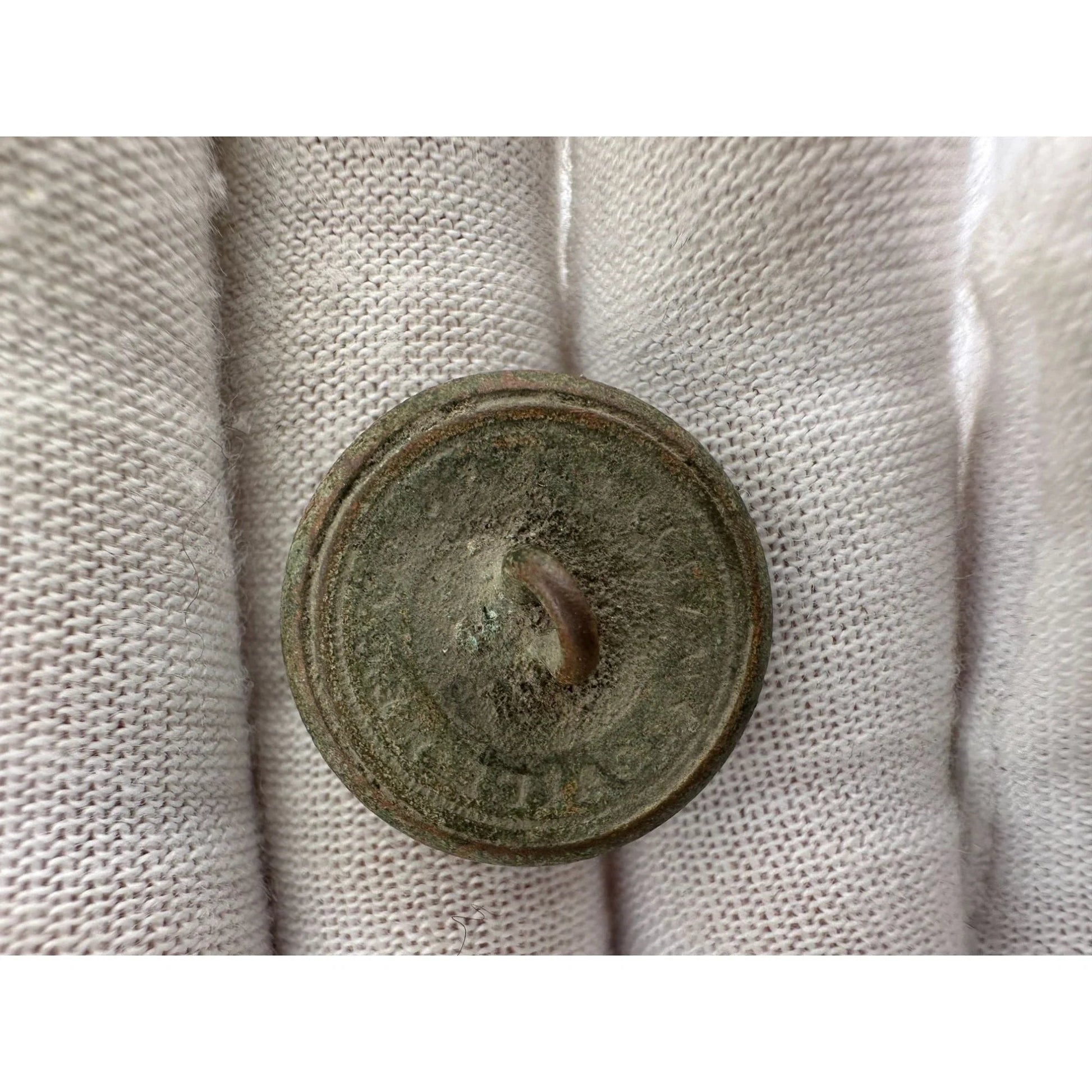 Eagle Crest Civil War General Service Coat Size Shank Button - A+ Stuff - Collectibles - A+ Stuff
