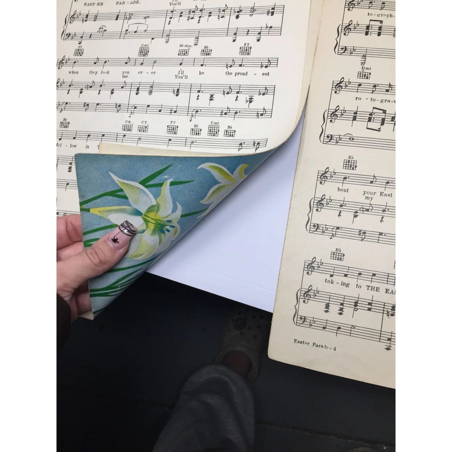''EASTER PARADE'' VINTAGE 1933 SHEET MUSIC BOOK BY IRVING BERLIN - A+ Stuff - SHEET MUSIC - A+ Stuff