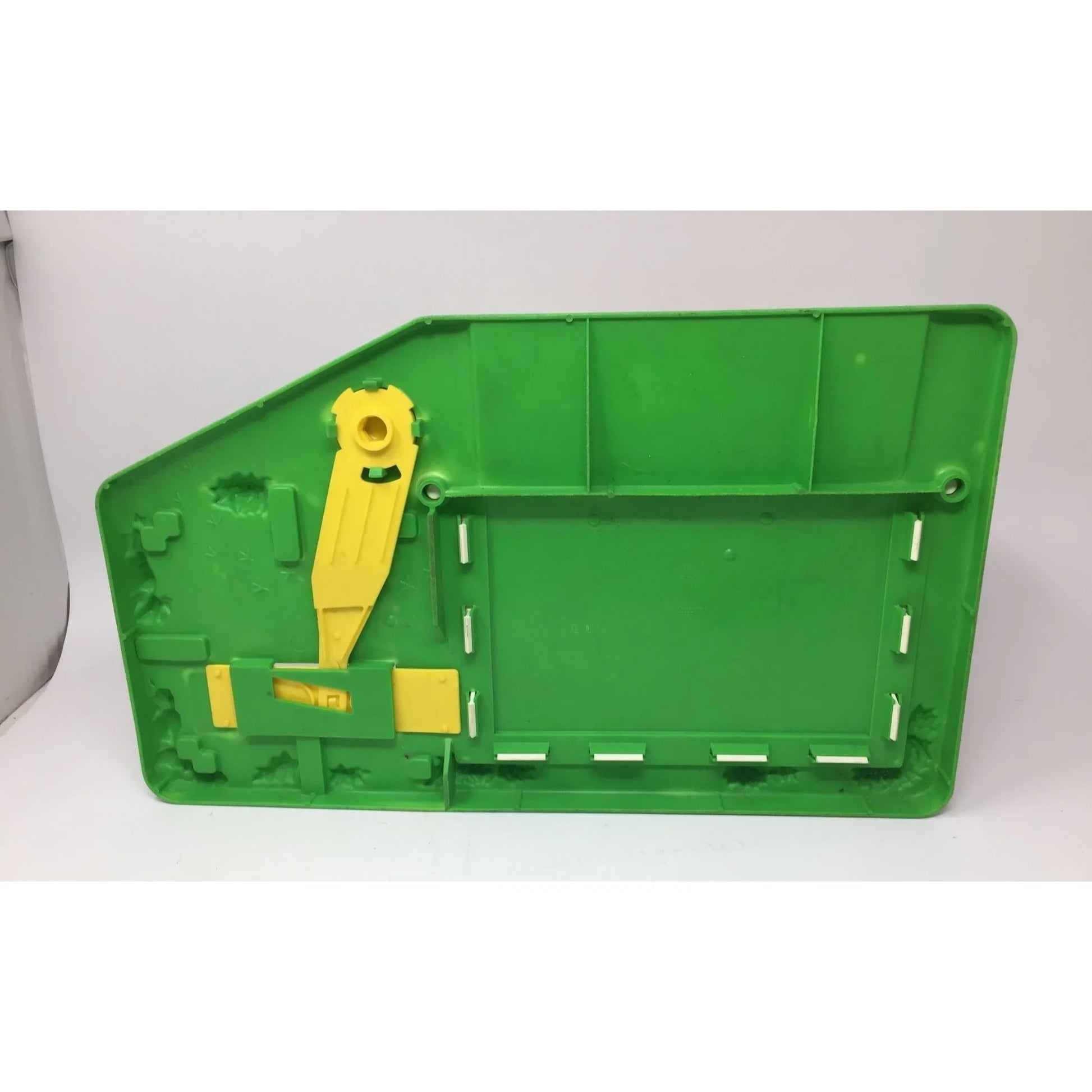 Vintage Fisher Price Little People Play Family Farm Barn Toy - A+ Stuff