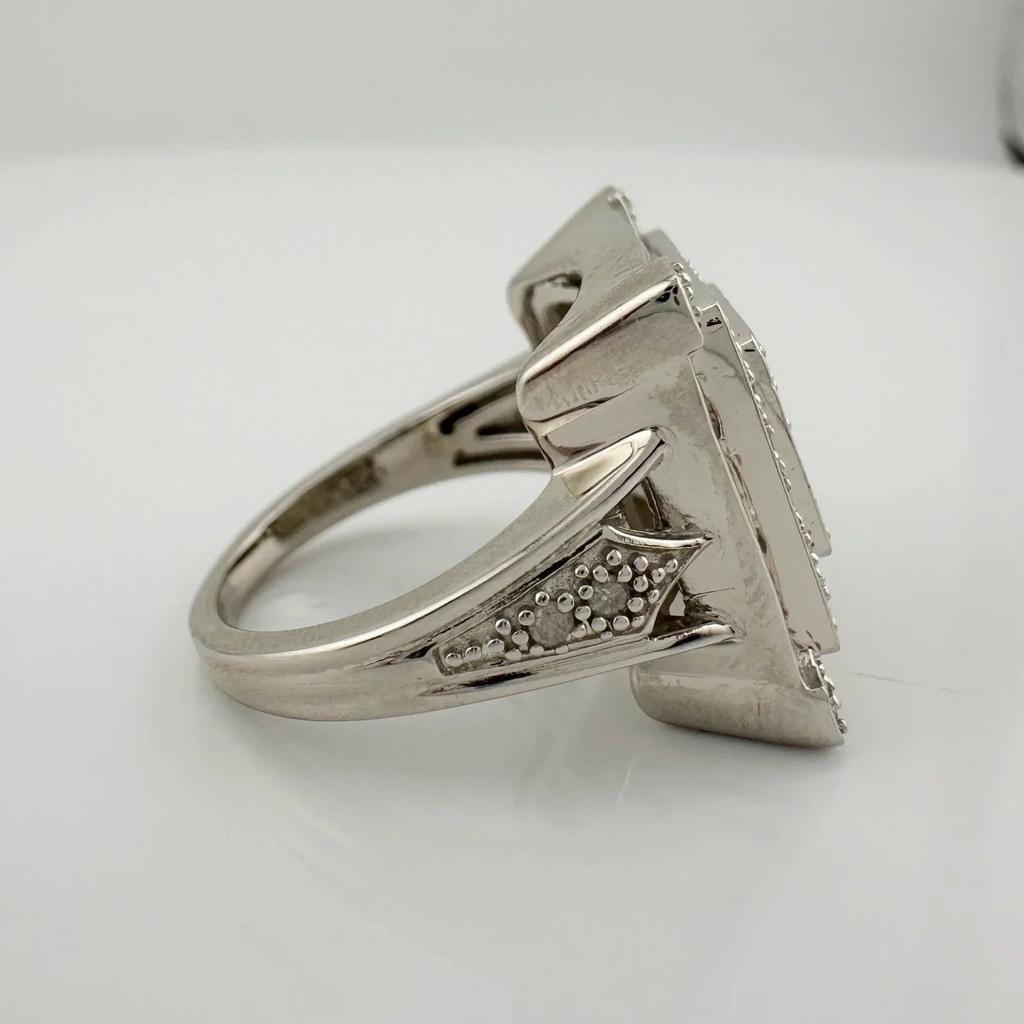 Elegant Princess Cut 1.00 Carat Diamond Ring - Size 7.25 - Unbranded - Ring - A+ Stuff