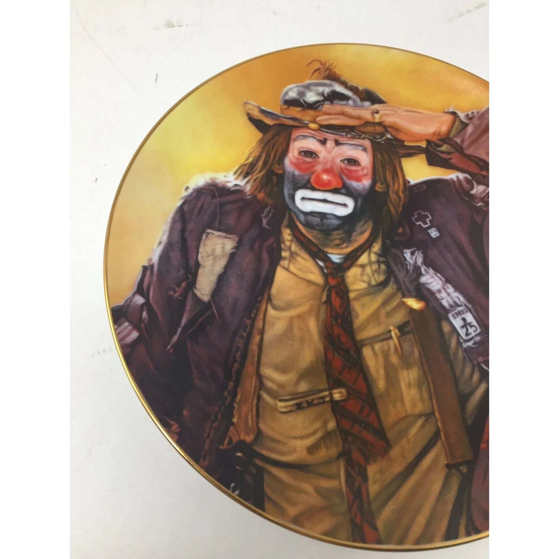 ''Emmett'' by Robert Blottiaux First issue in the ''Famous Clown Series'' Vintage Plate - A+ Stuff - Plates - A+ Stuff