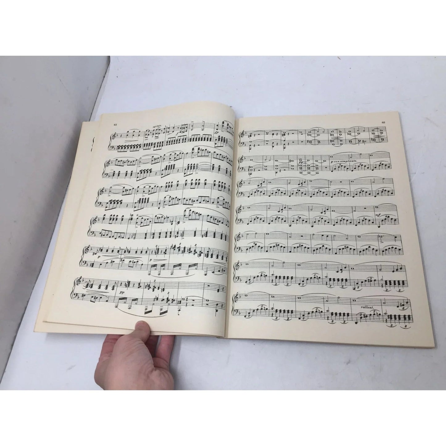Everybody's Favorite Standard Overtunes for Piano Selected and Edited by Robert Marden - A+ Stuff - Sheet Music - A+ Stuff