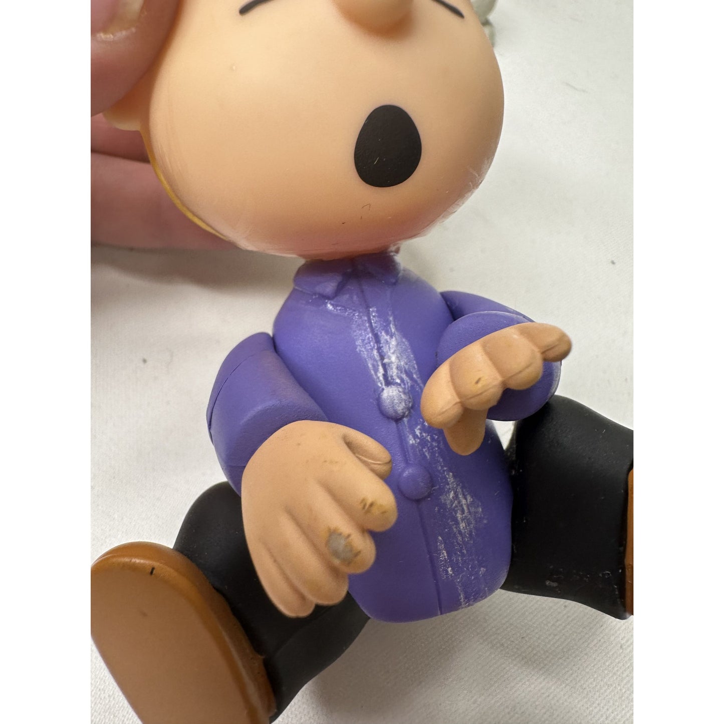 Peanuts Schroeder & Linus Caroling with Snowball Pile - Charlie Brown Christmas - Memory Lane Figurines