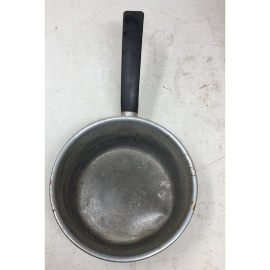 Small Metal Cooking Pot with Long Handle- No. 2681 Wear-Ever